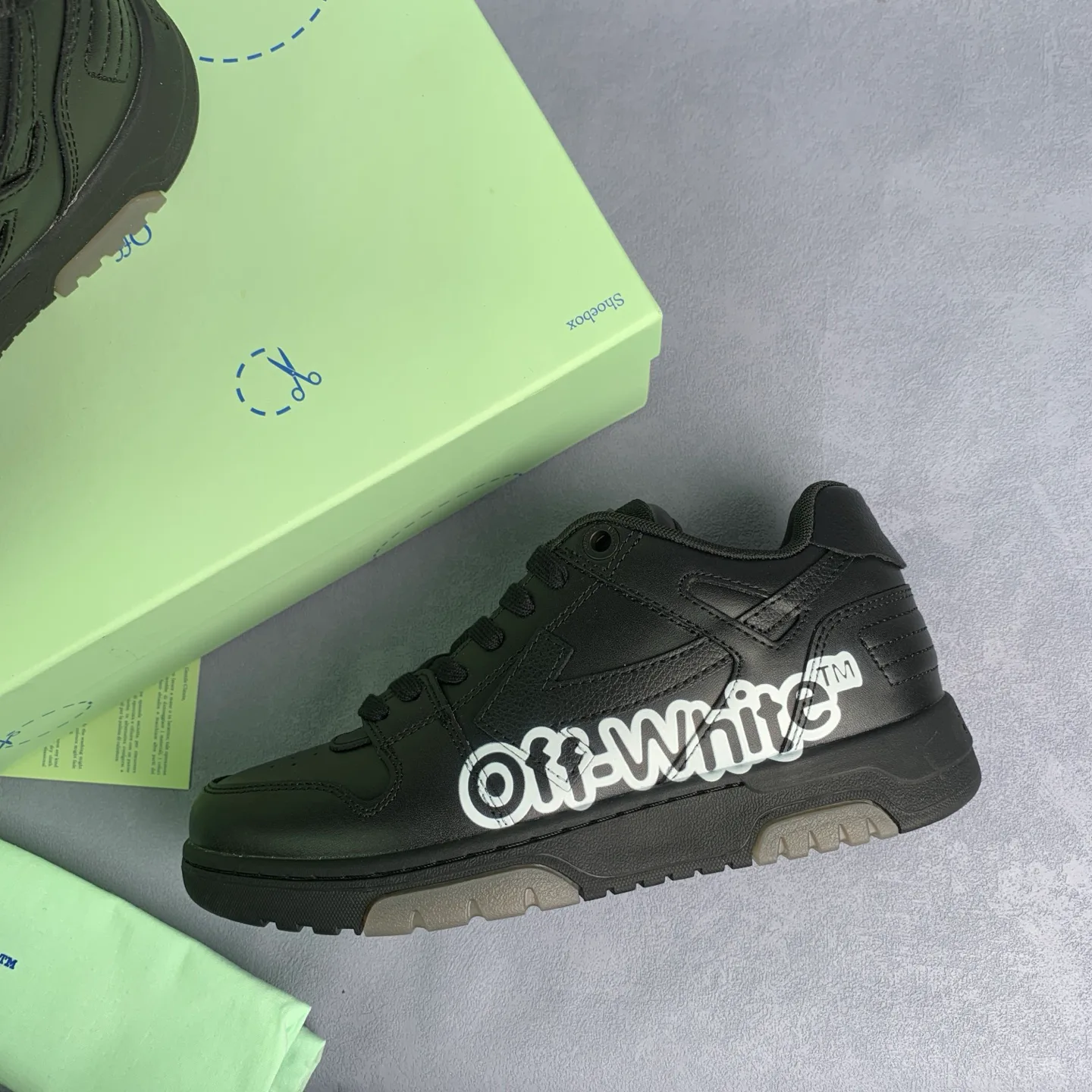 Women's Sneakers OFF-WHITE 17776390