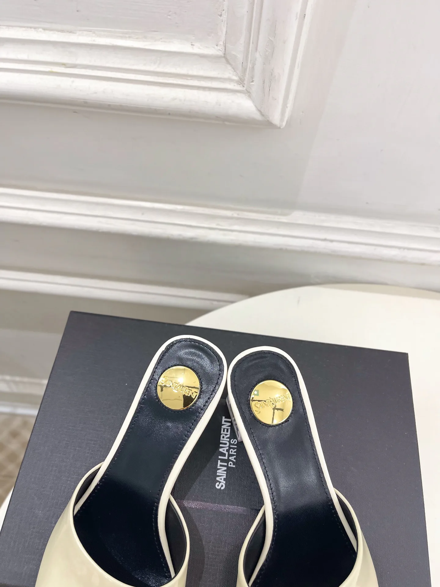 Women's Mules And Clogs SAINT LAURENT 17506905