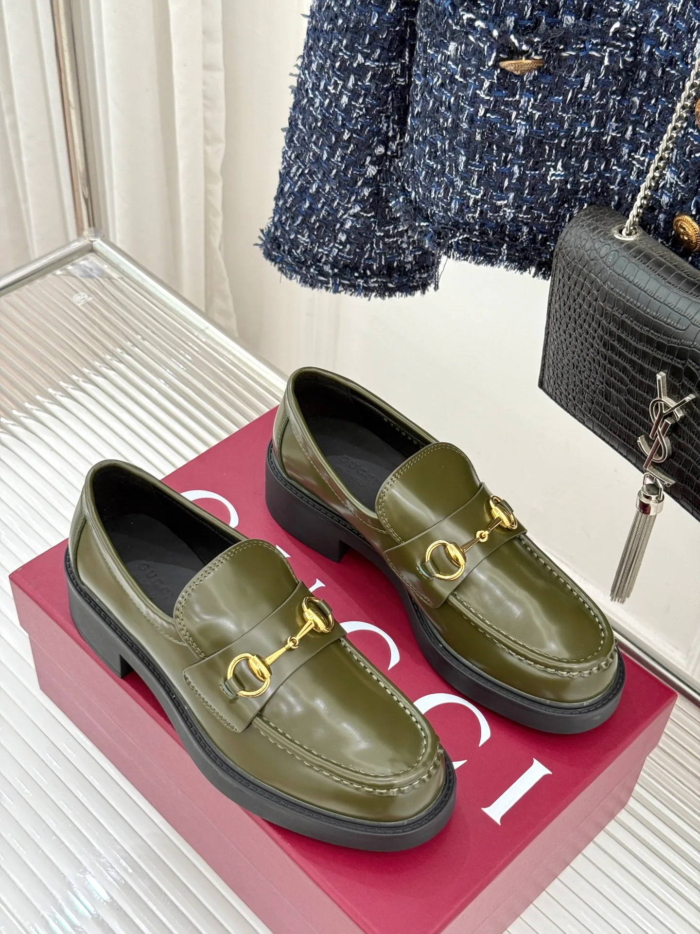 Women's Loafers And Moccasins GUCCI 18092026