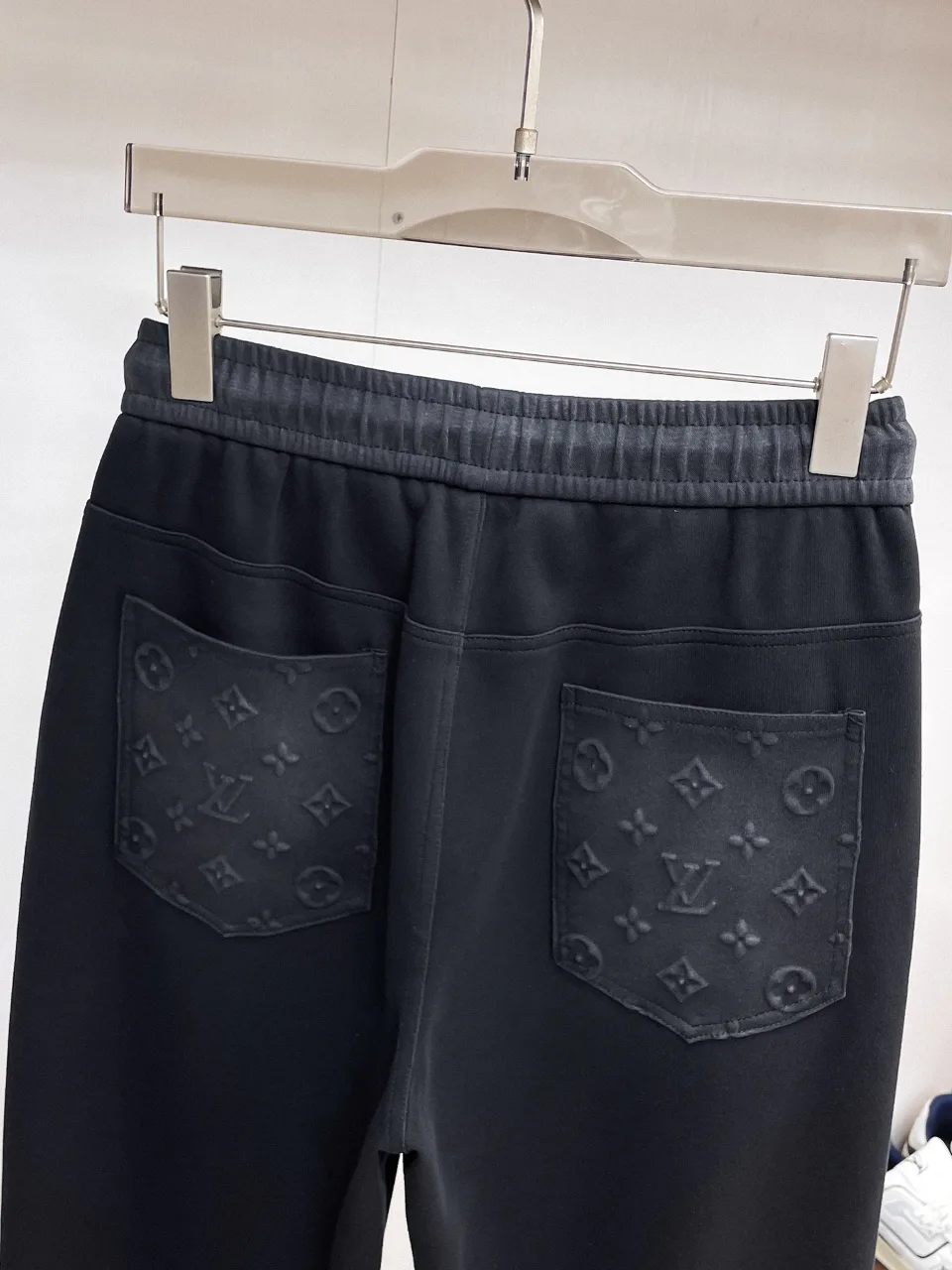 Men's Trousers LOUIS VUITTON 17510204