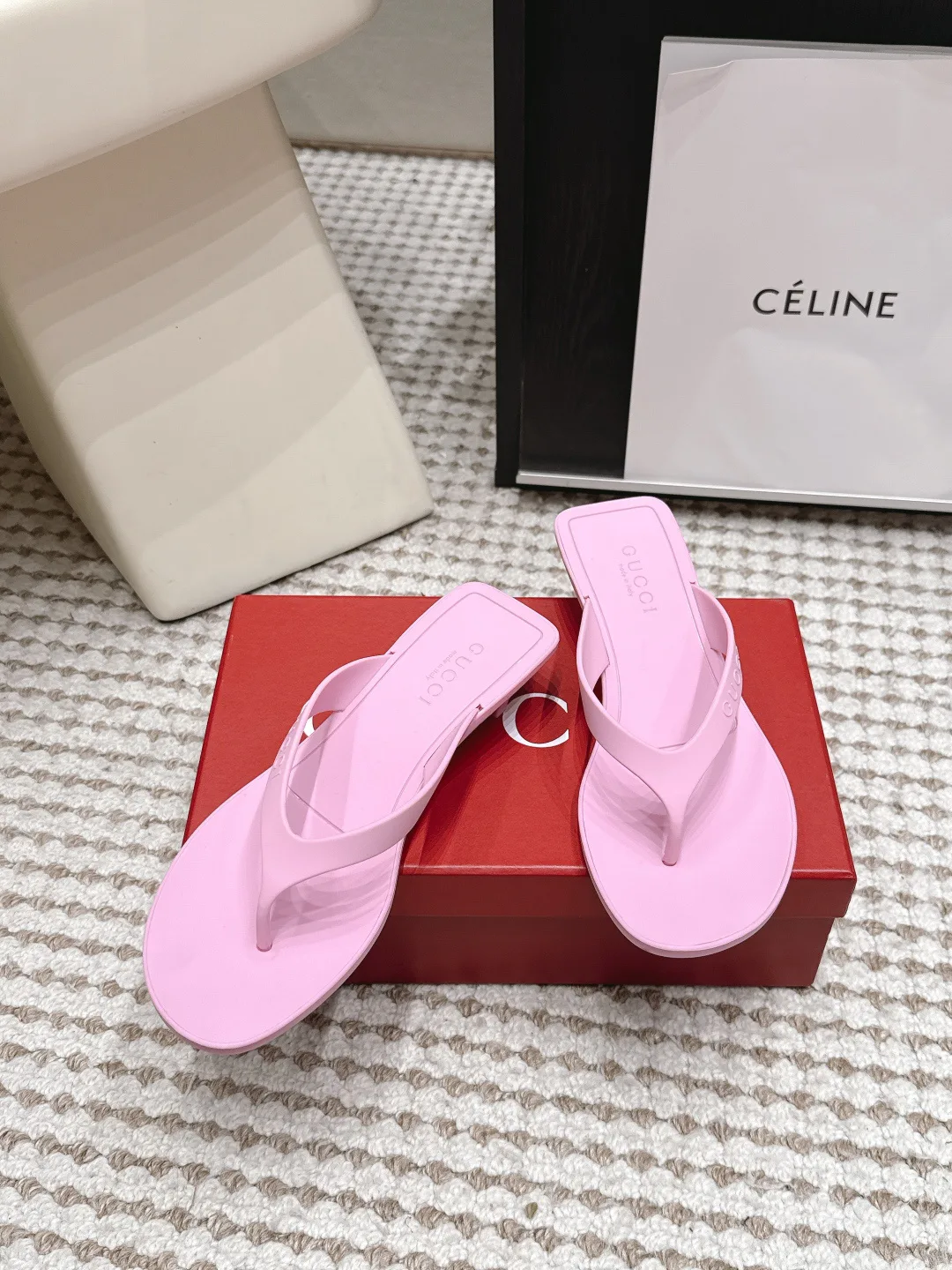 Women's Flip-Flops GUCCI 17657676