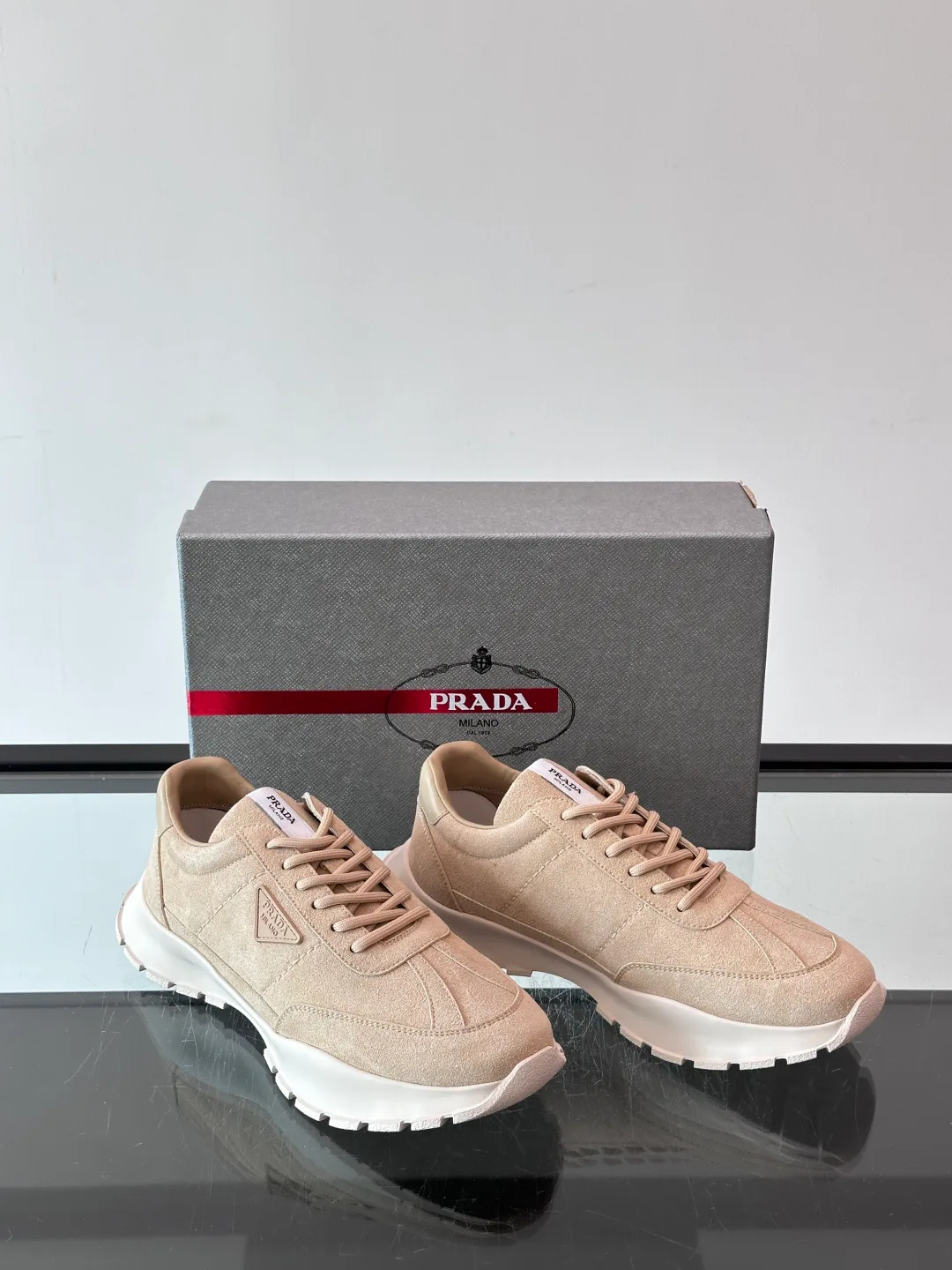 Men's Sneakers PRADA 18449484