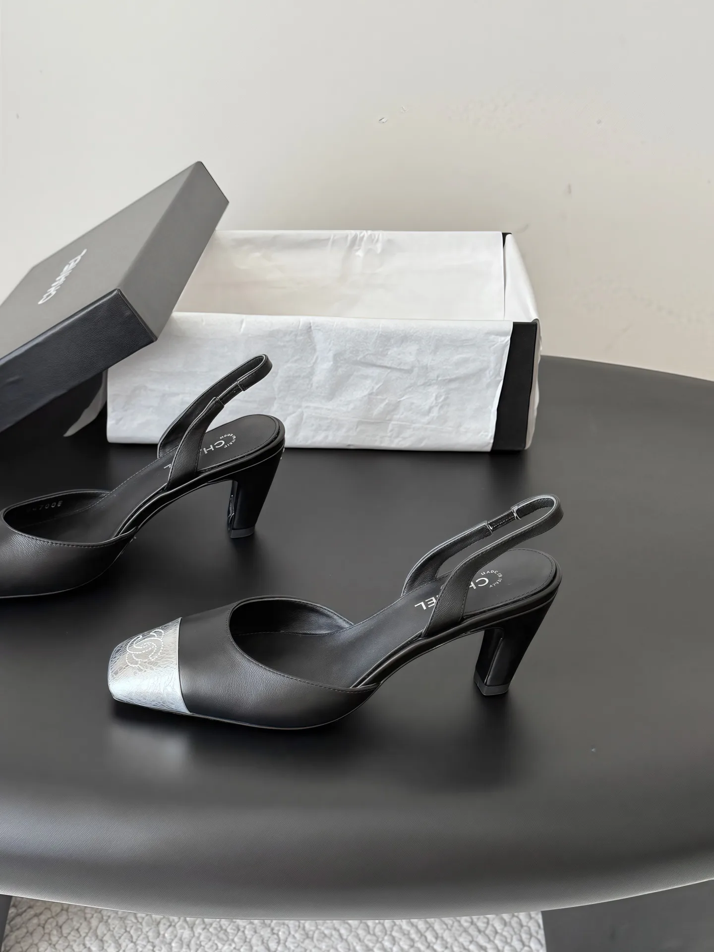 Women's Heels CHANEL 17785350