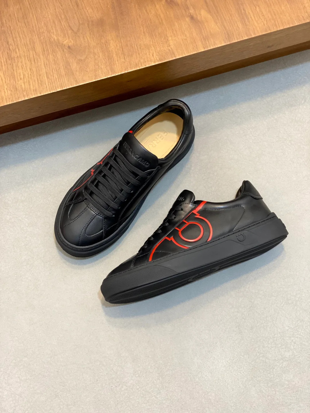 Men's Sneakers SALVATORE FERRAGAMO 17855620