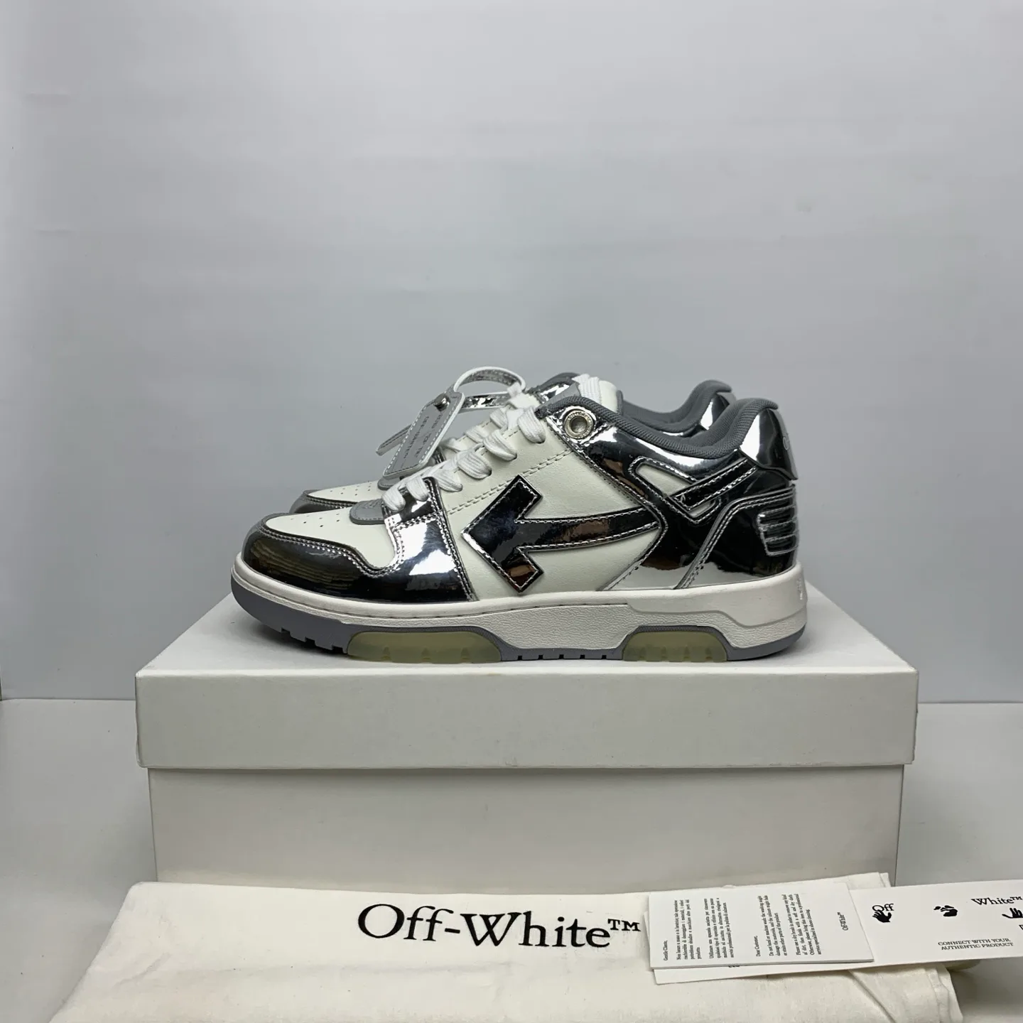 Women's Sneakers OFF-WHITE 17776393