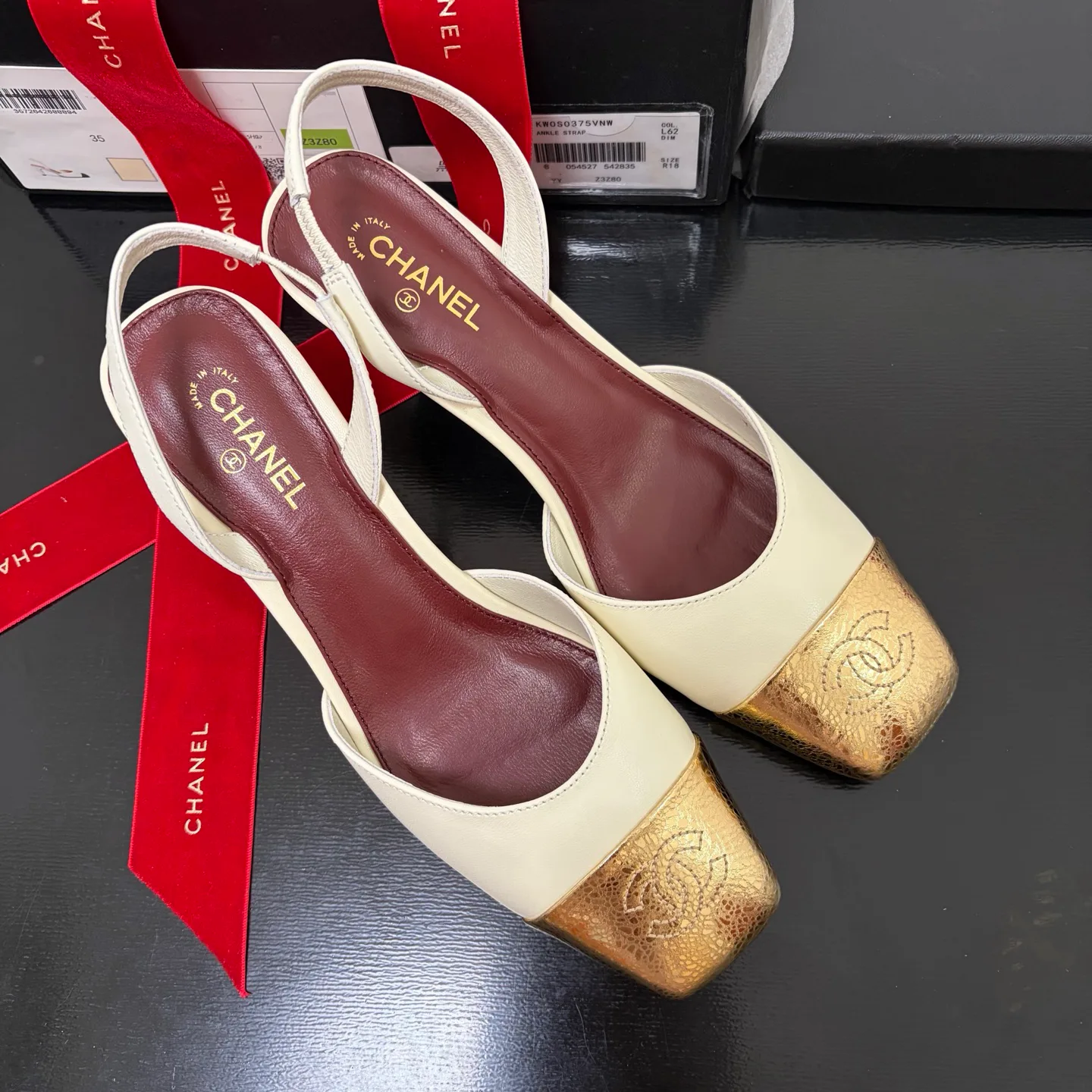 Туфли Женские Chanel 18683202