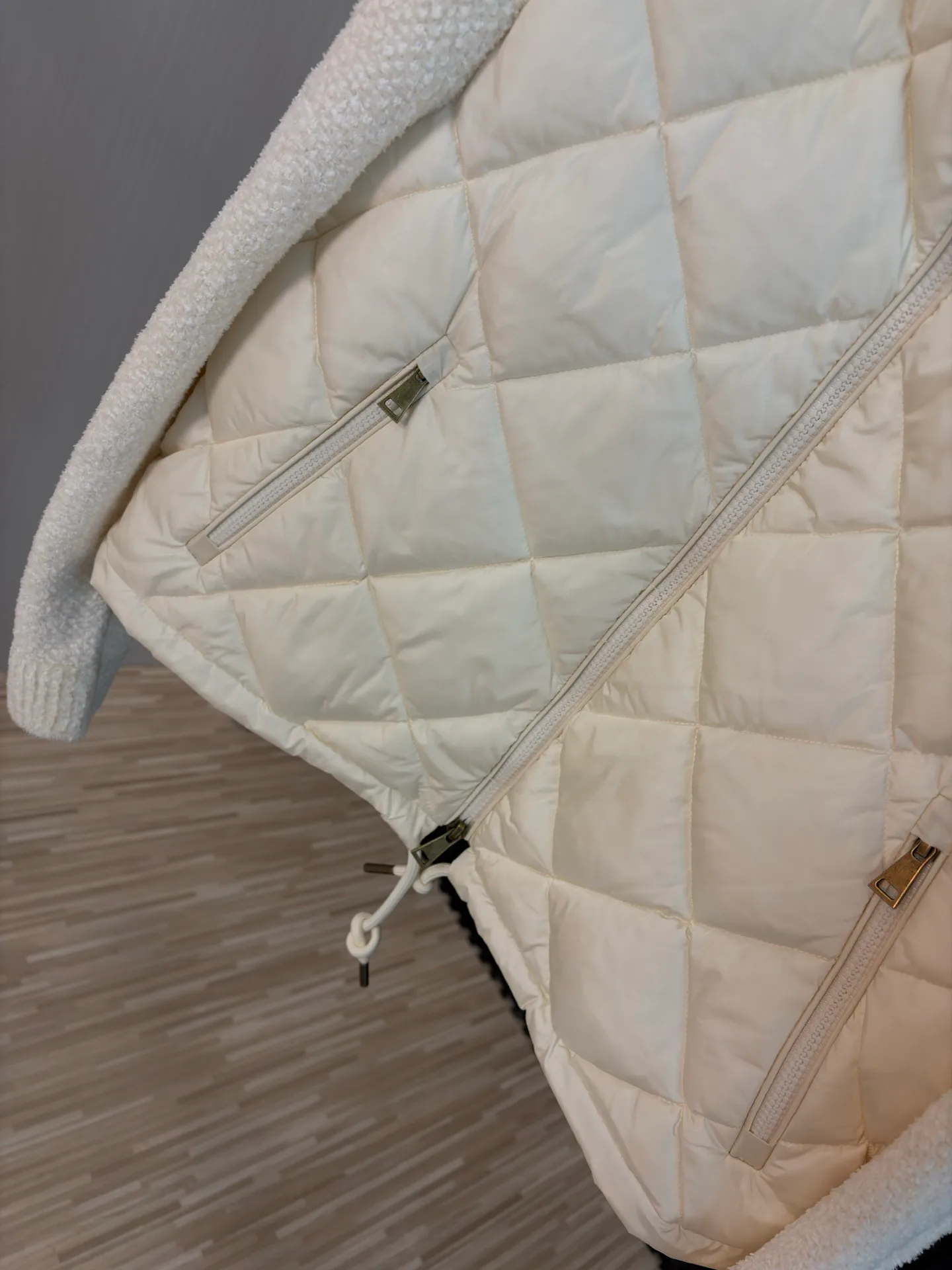 Men's Jackets And Down Jackets MONCLER 18029615