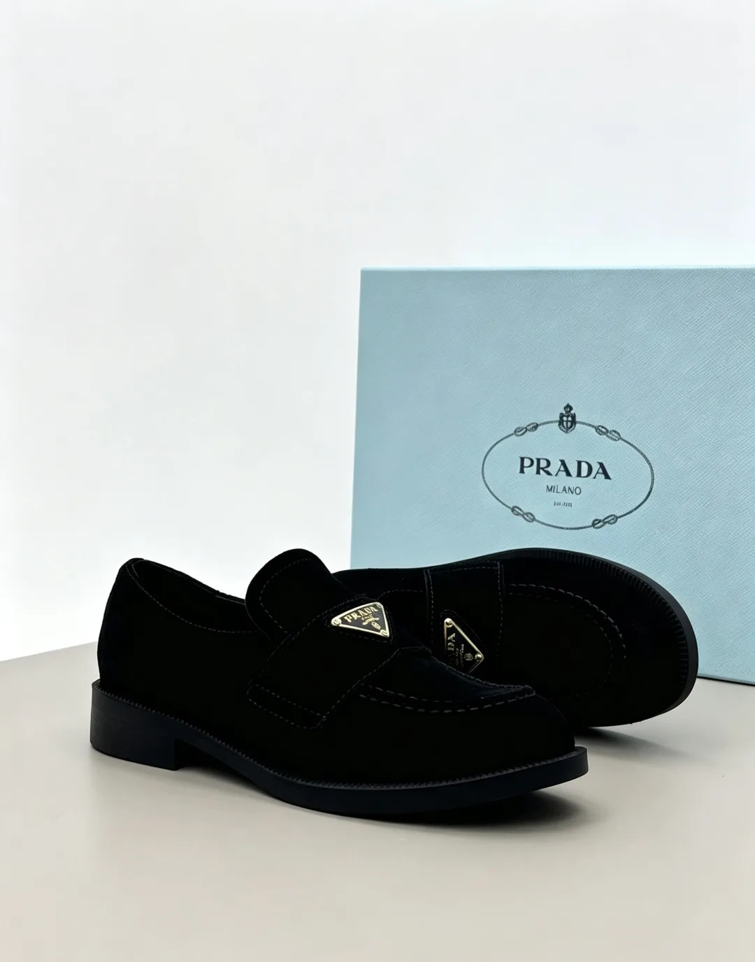 Women's Loafers And Moccasins PRADA 18006173