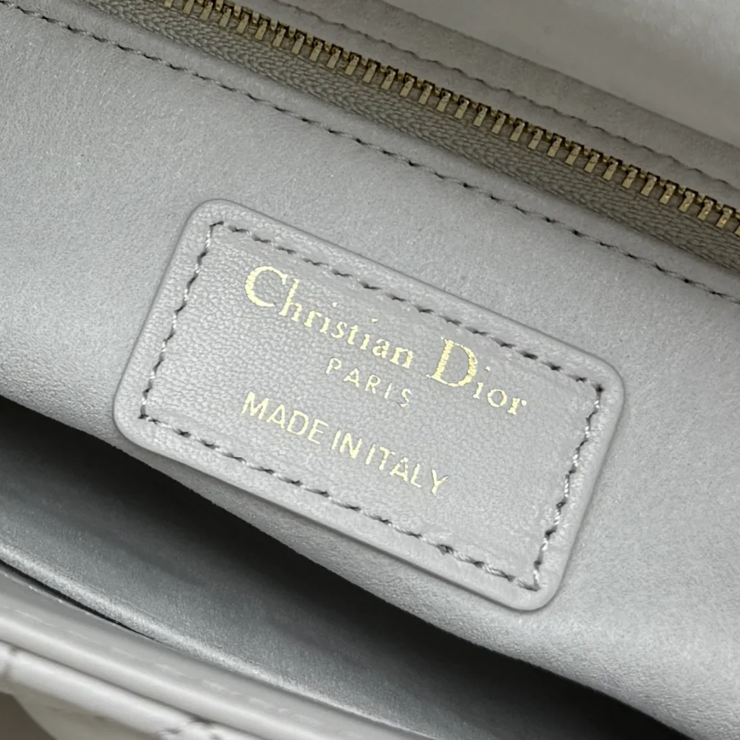 Women's Classic Handbags CHRISTIAN DIOR 17601417