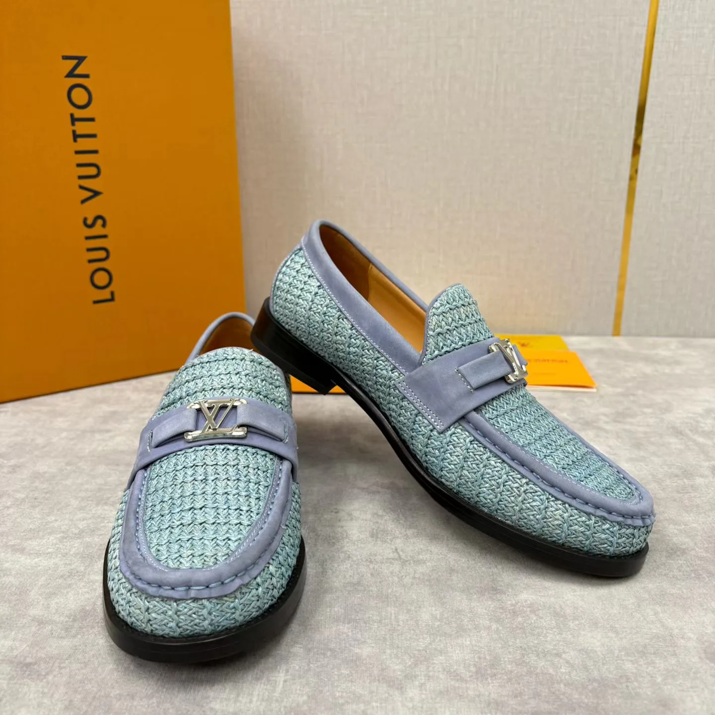 Men's Loafers And Dress Shoes LOUIS VUITTON 18193949