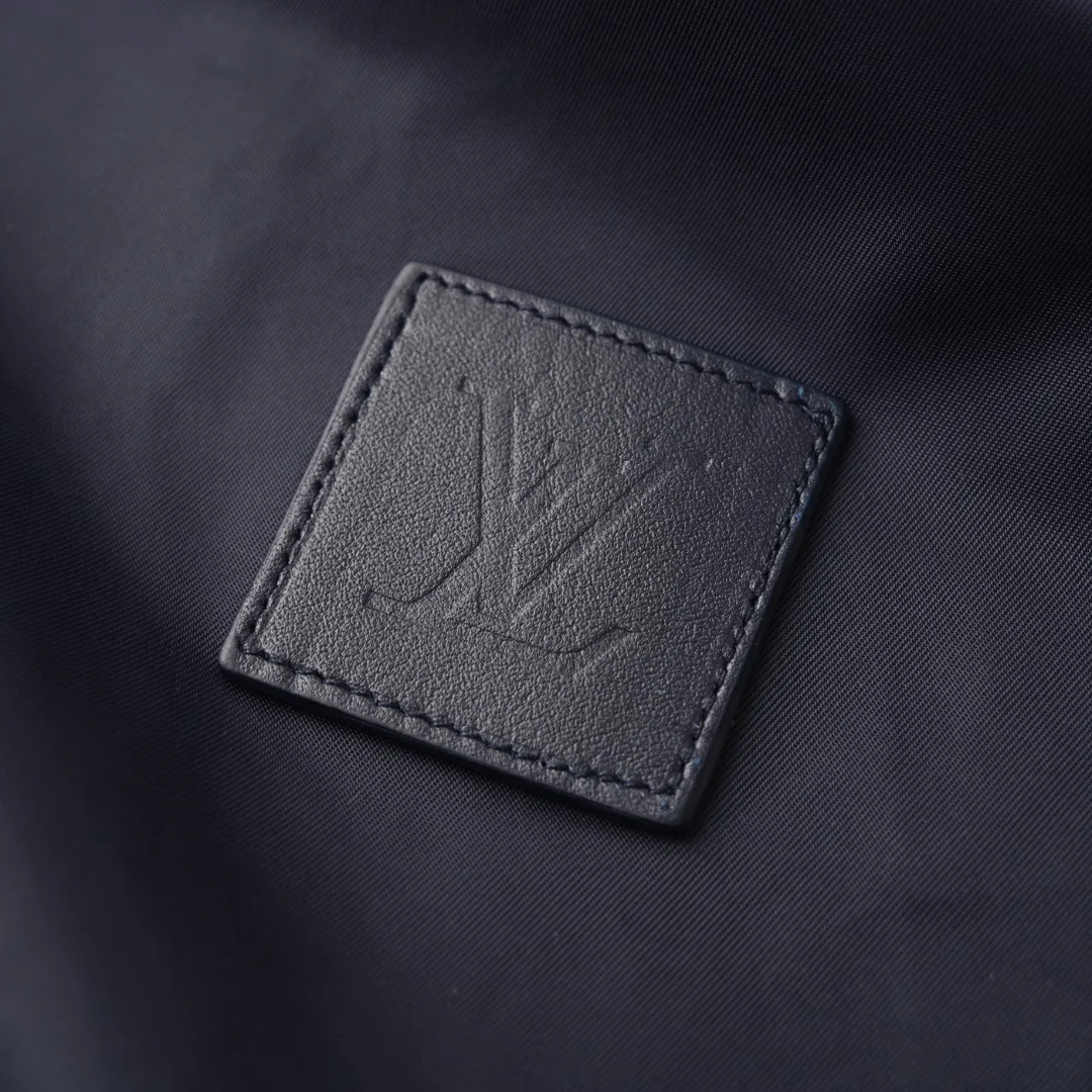 Men's Jackets And Down Jackets LOUIS VUITTON 18179006