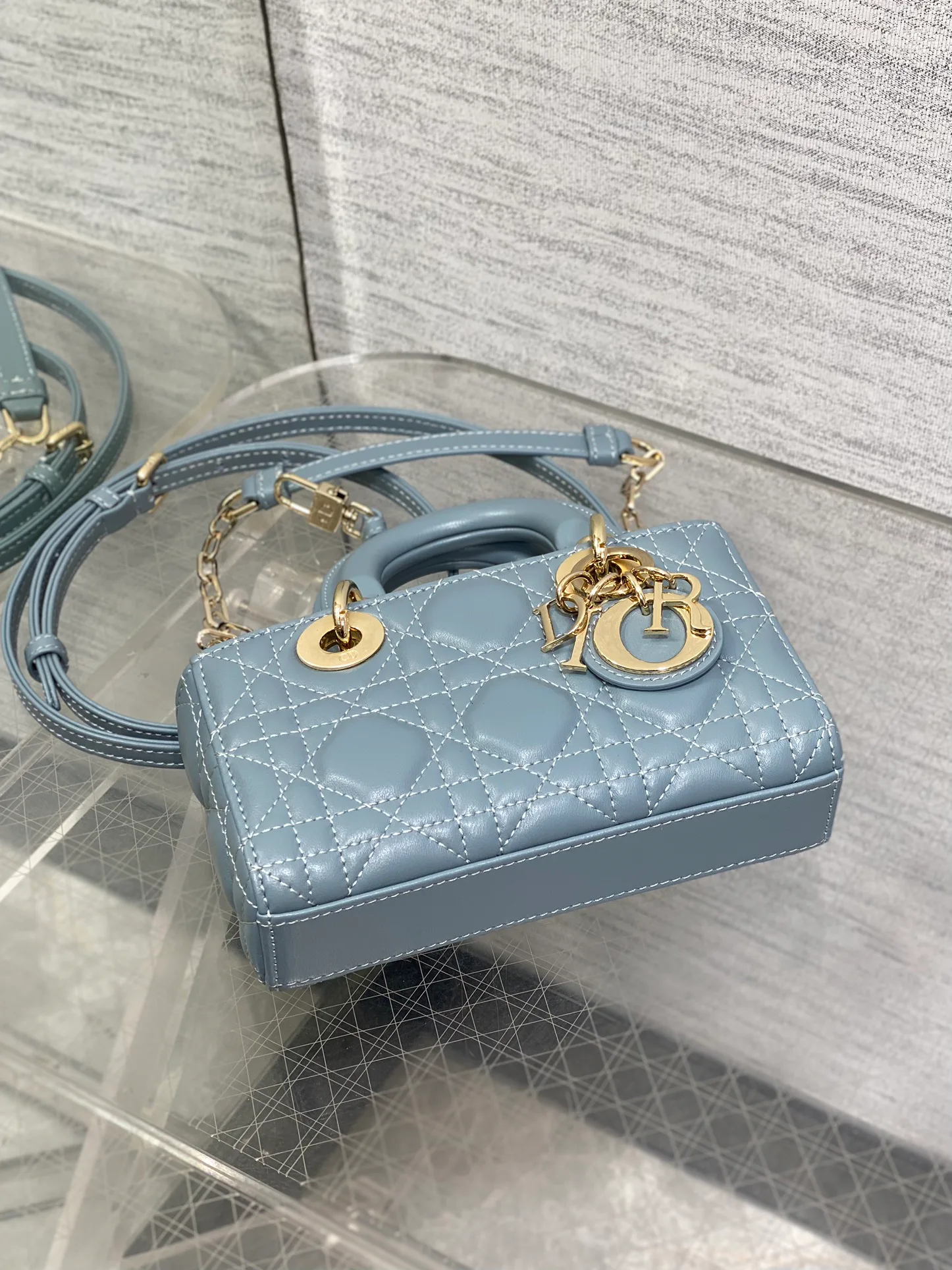 Women's Classic Handbags CHRISTIAN DIOR 17770423
