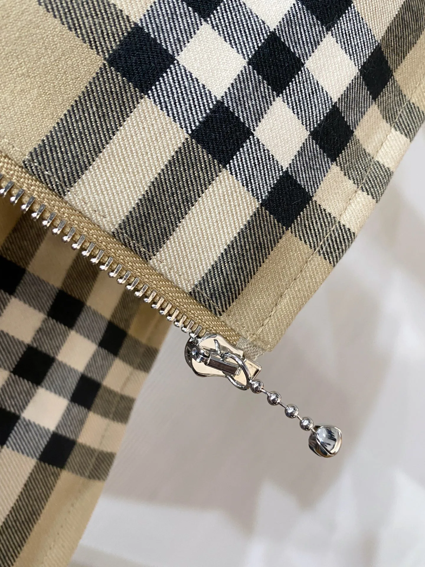 Men's Jackets And Down Jackets BURBERRY 18555541