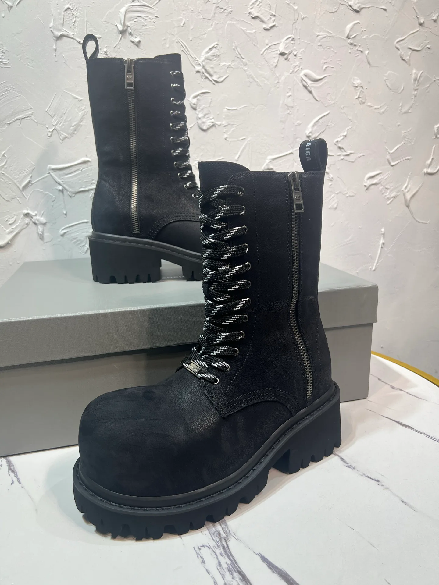Women's Ankle Boots BALENCIAGA 18225224