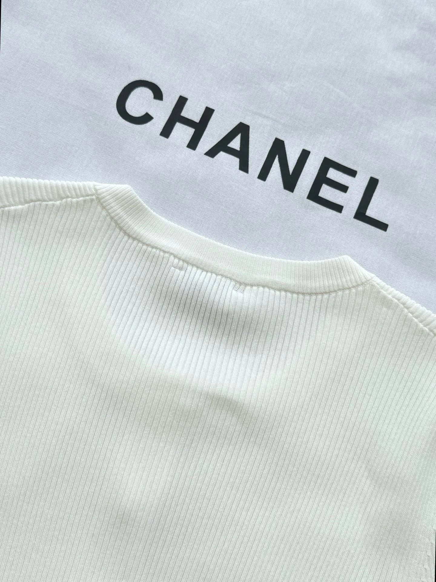 Women's Jumpers And Sweaters CHANEL 16888554