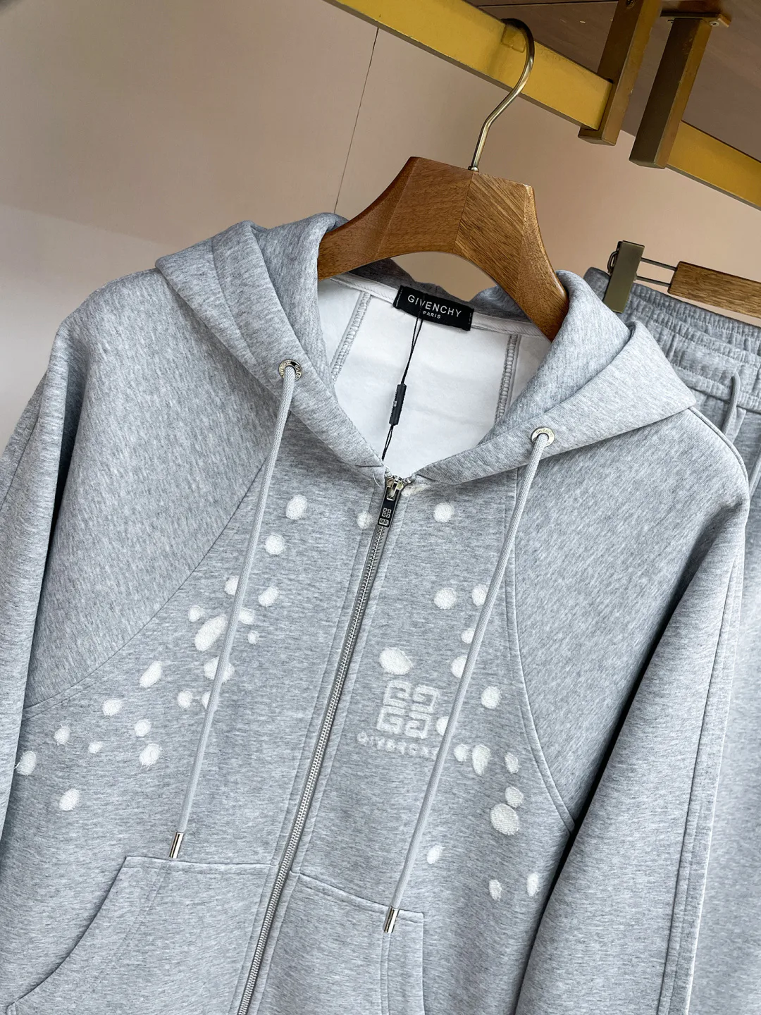Men's Tracksuits GIVENCHY 18340417