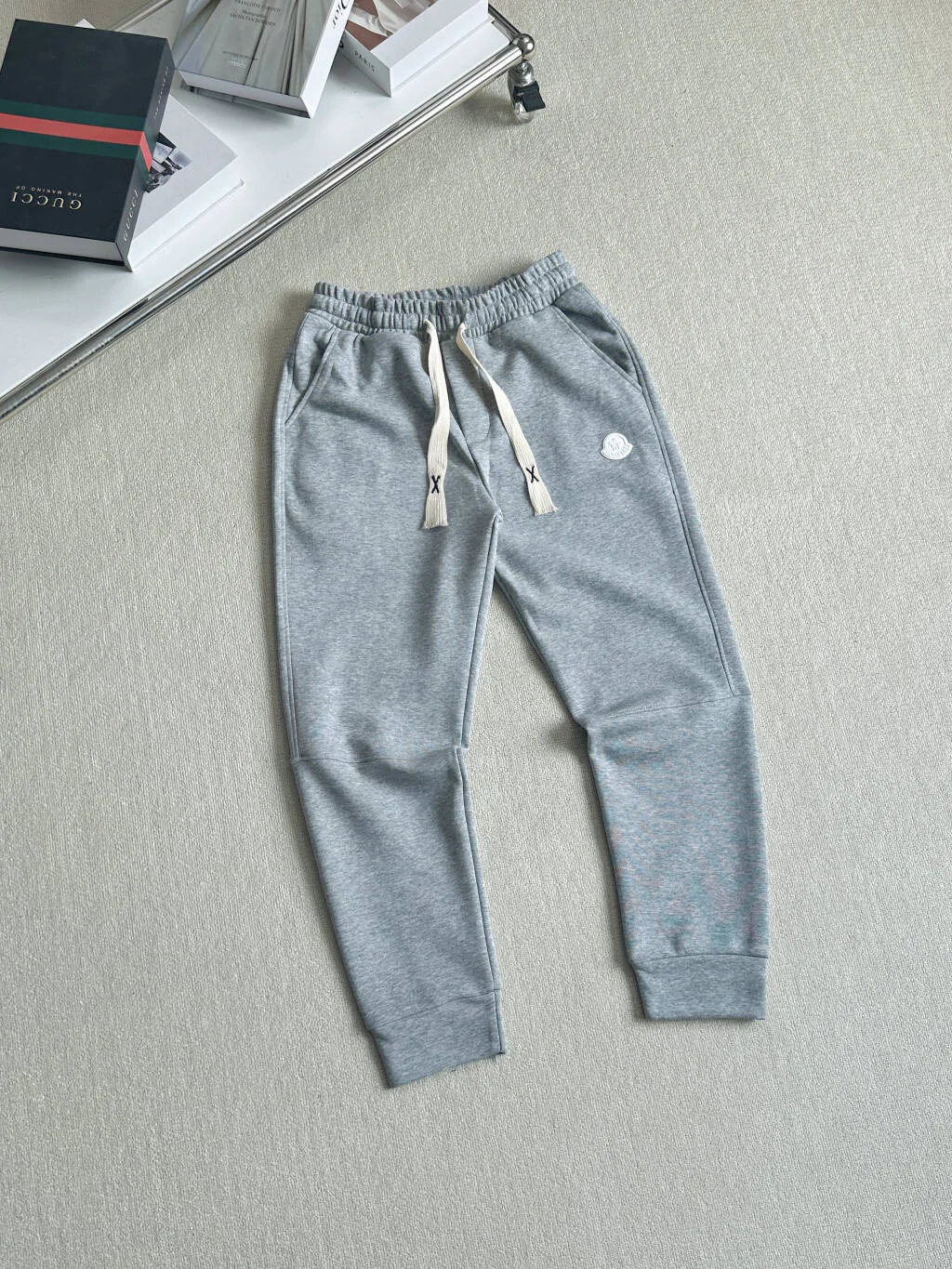 Men's Trousers MONCLER 18069073