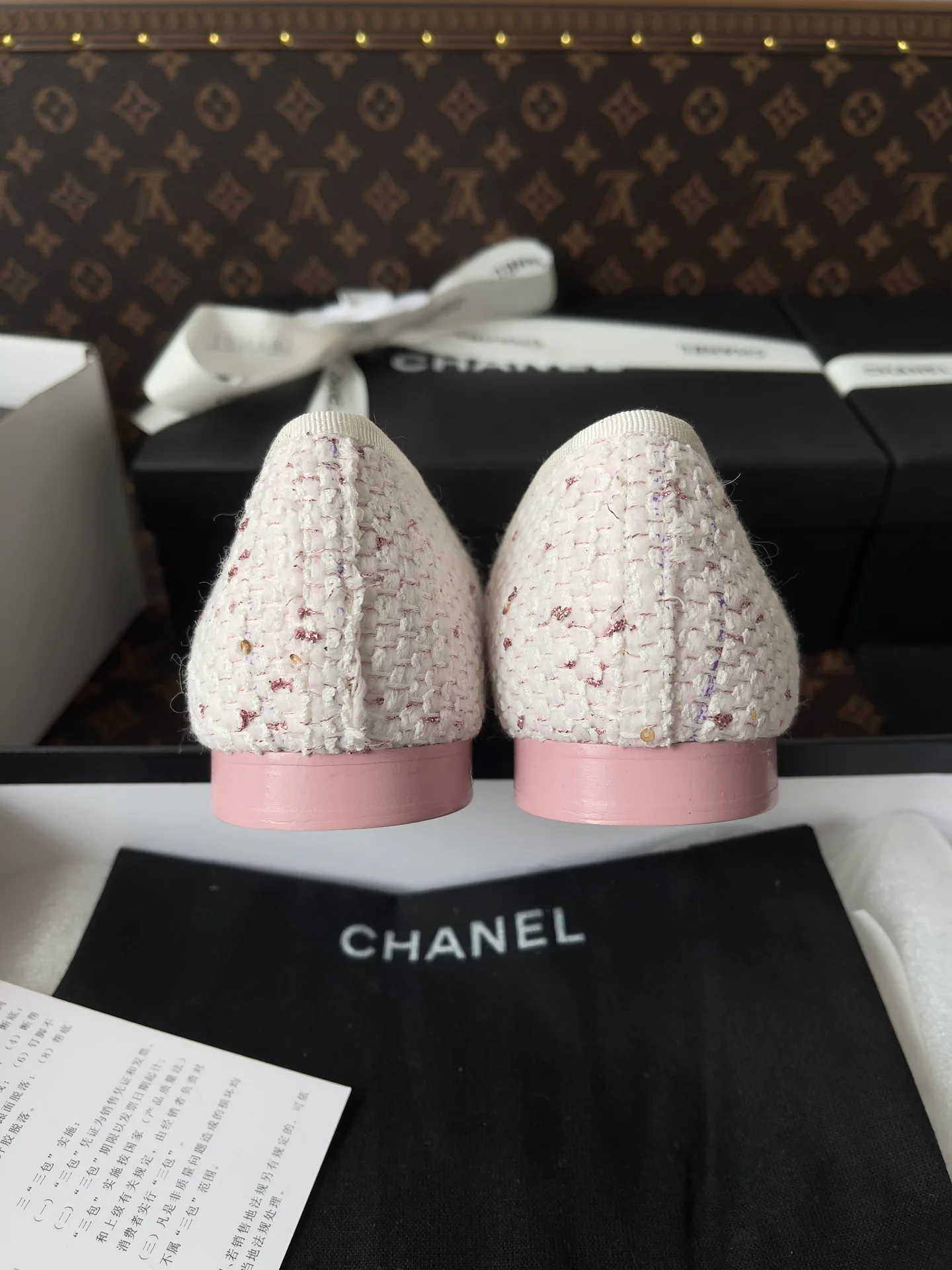 Women's Ballet Flats CHANEL 18152999