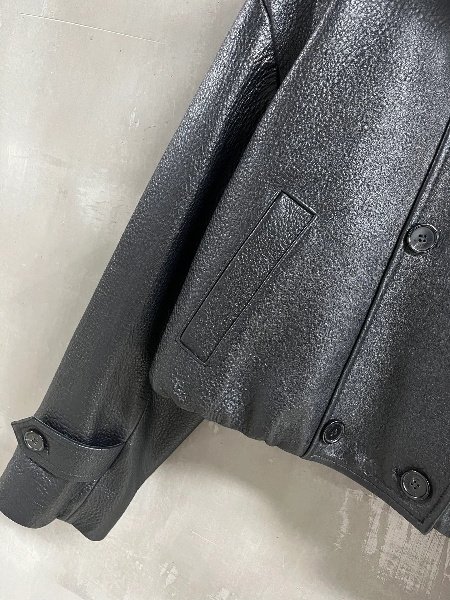 Women's Leather Jackets And Sheepskin Coats SAINT LAURENT 18417980