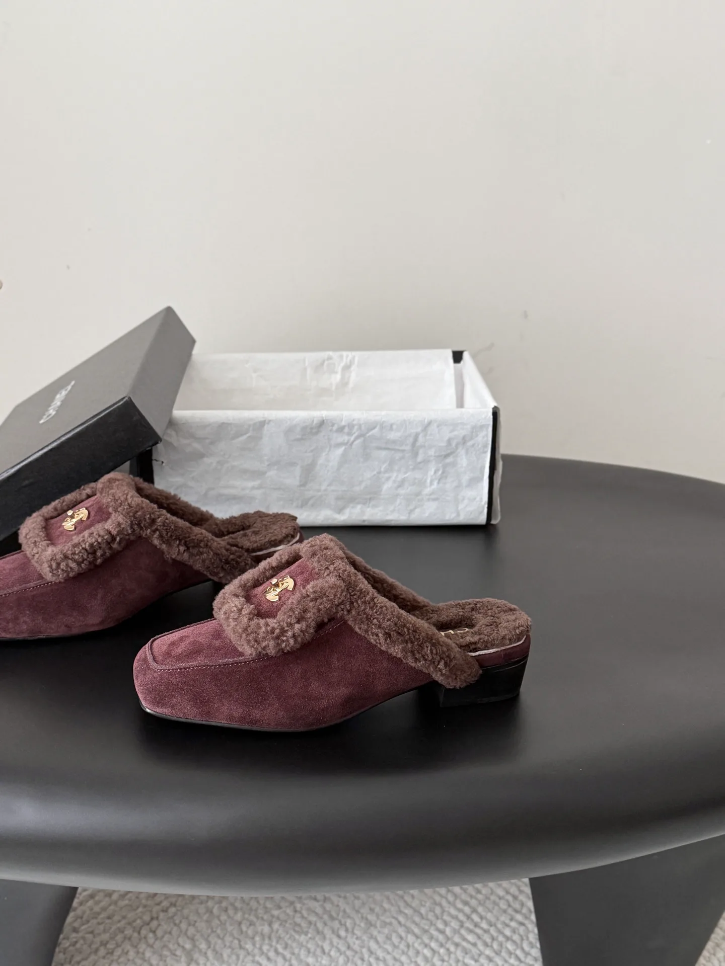 Women's Mules And Clogs CHANEL 18362222