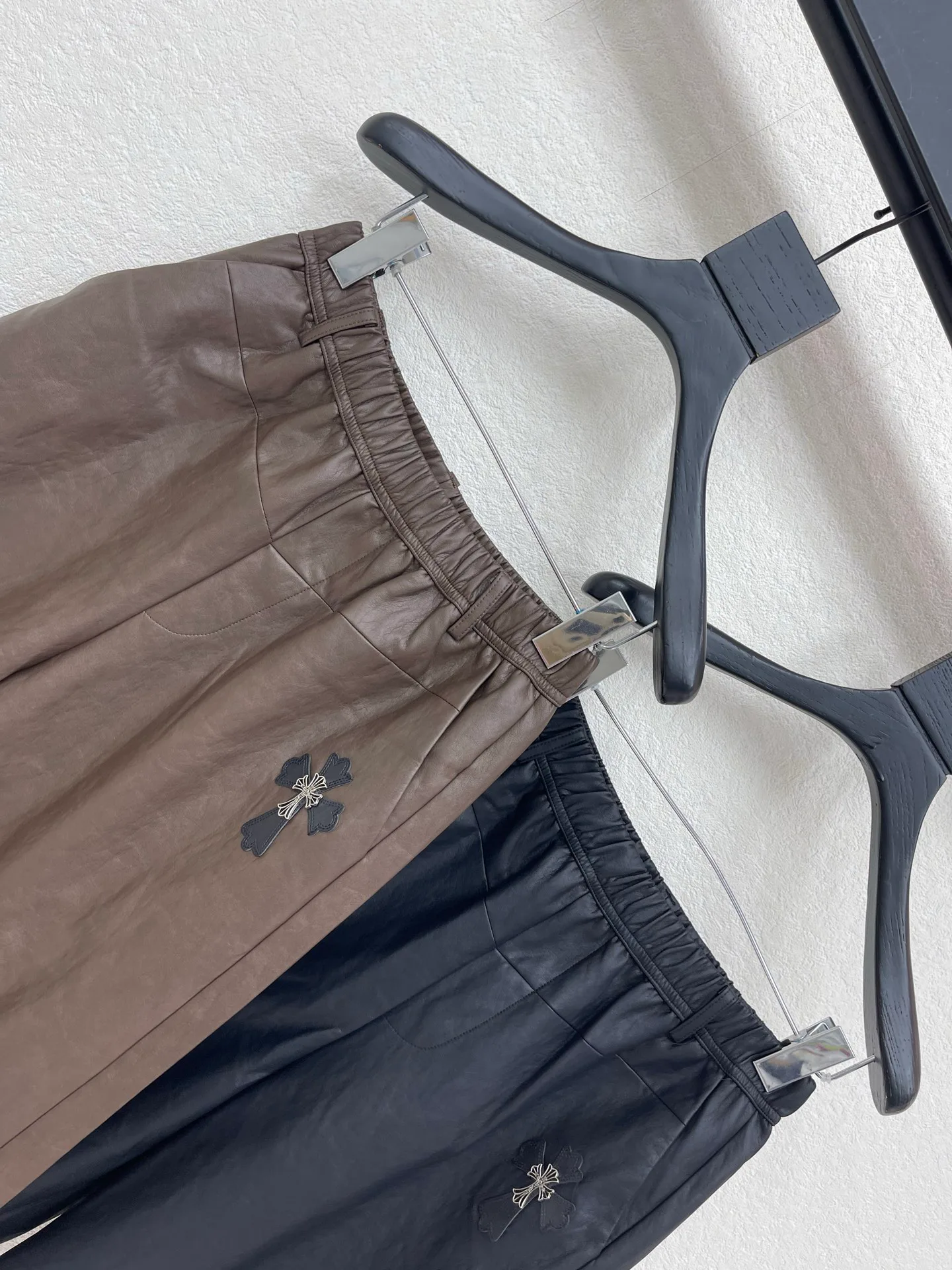 Women's Shorts CHROME HEARTS 18017073