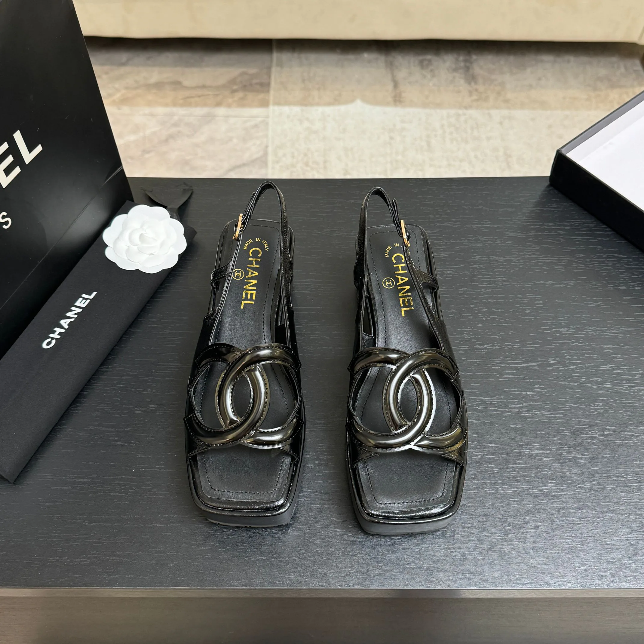 Women's Open-Toe Sandals CHANEL 18063120