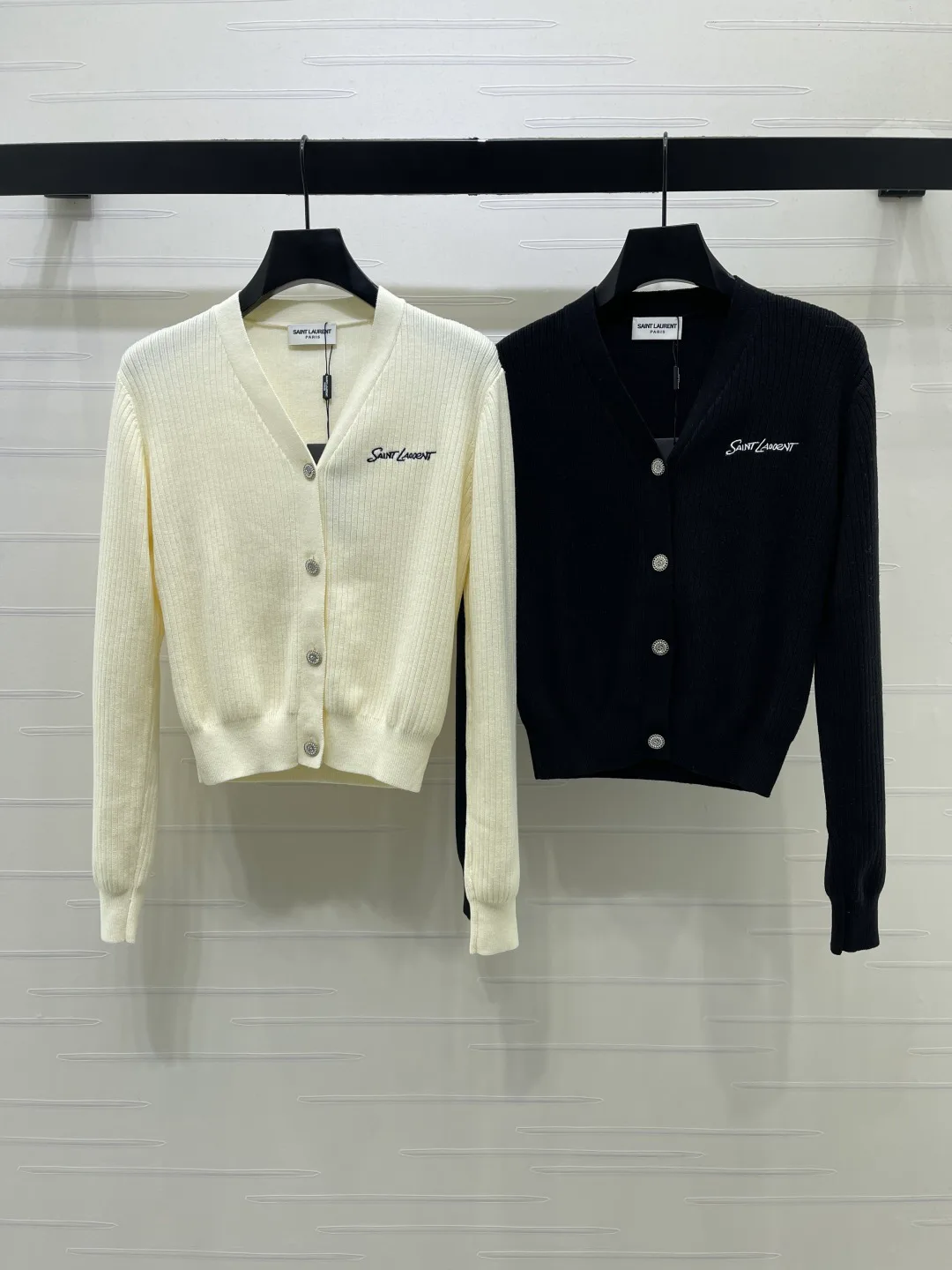 Women's Jumpers And Sweaters SAINT LAURENT 18437208