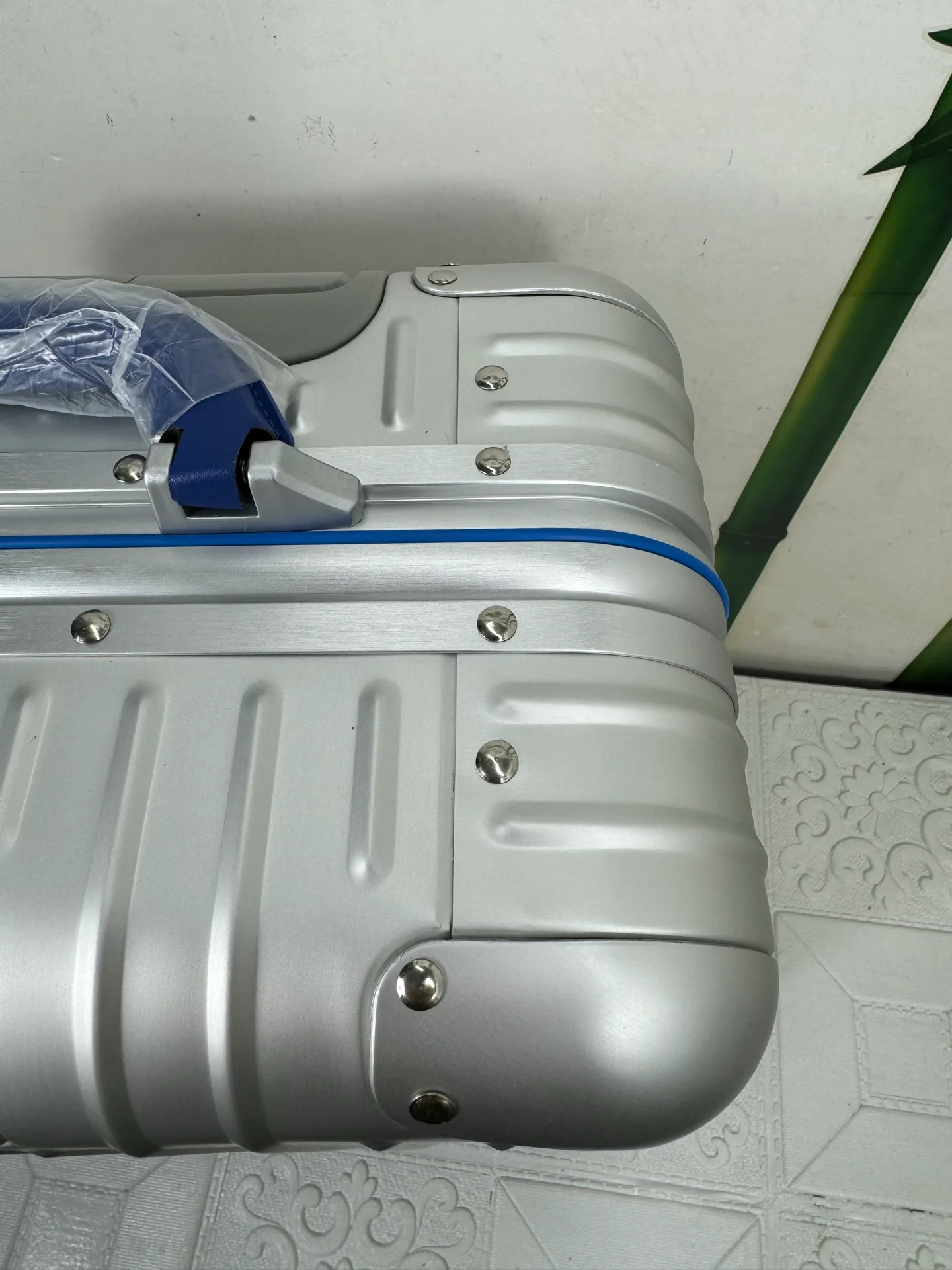 Suitcases RIMOWA 17662917