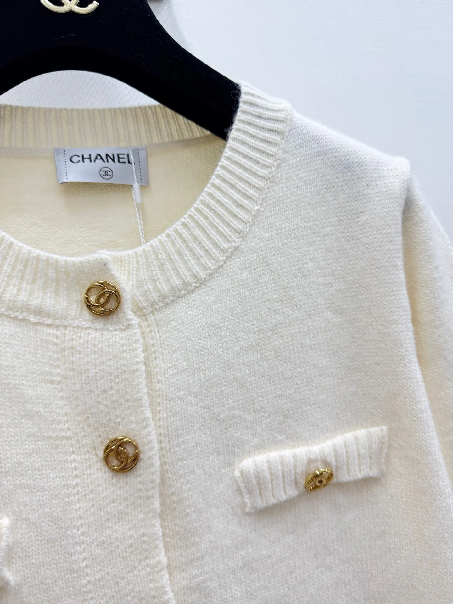 Women's Jumpers And Sweaters CHANEL 17953899