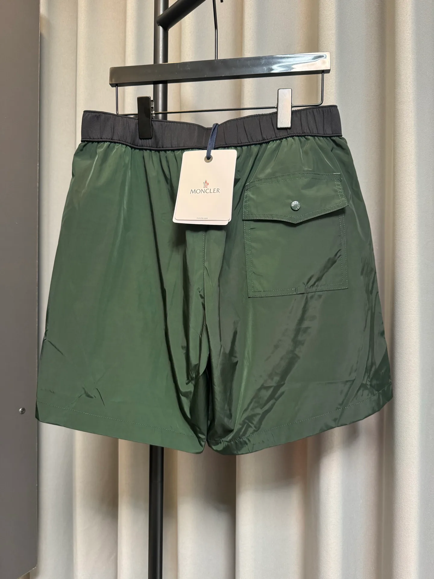 Men's Shorts MONCLER 17420975