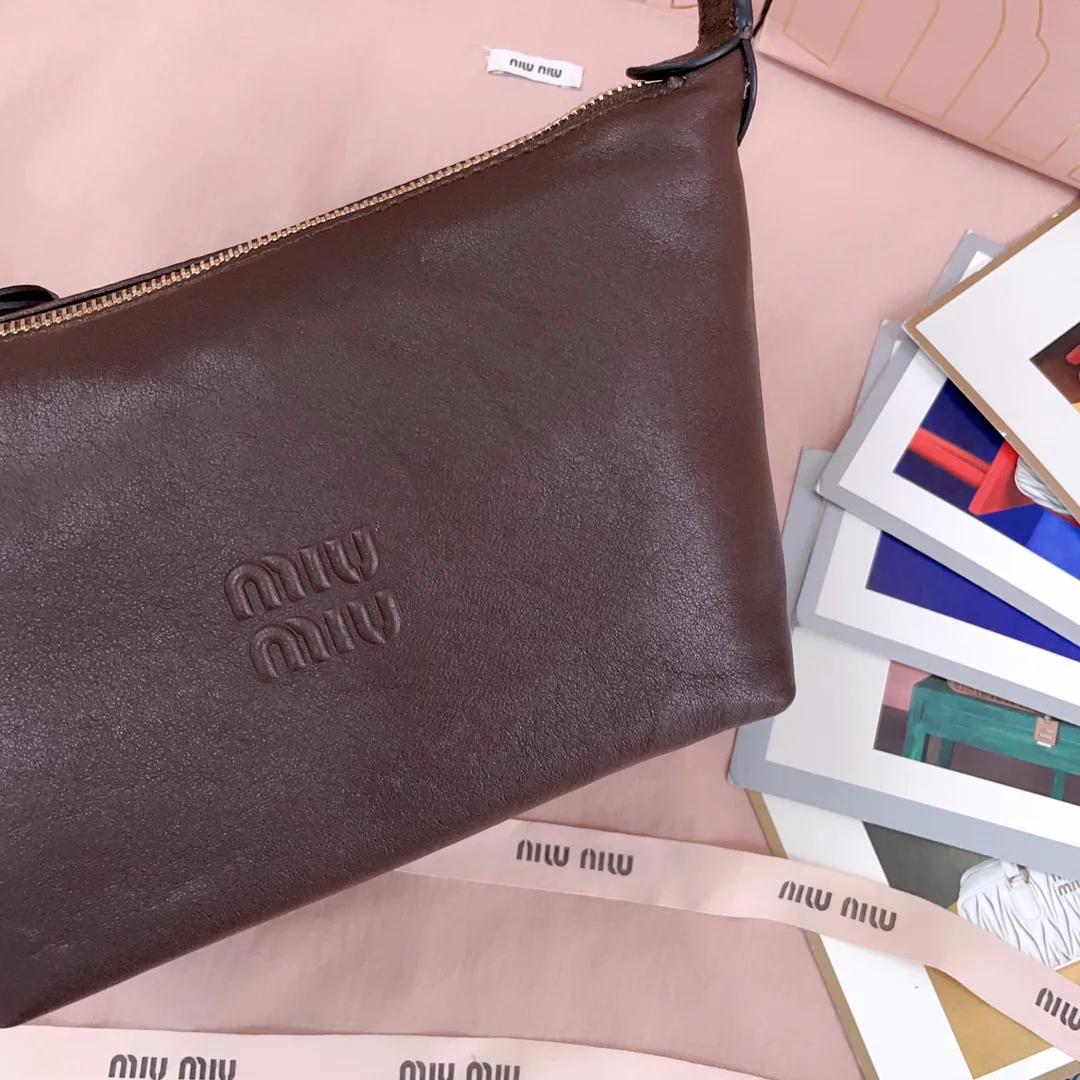 Women's Classic Handbags MIU MIU 18323198