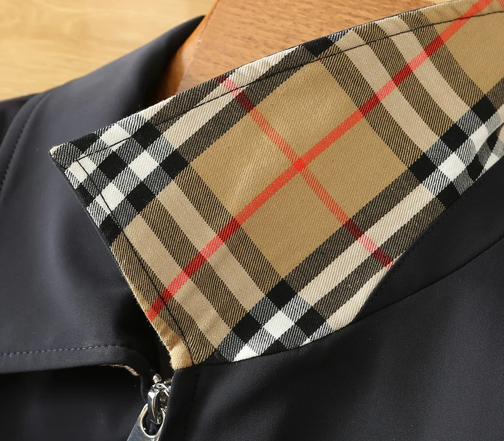Men's Jackets And Down Jackets BURBERRY 17951925