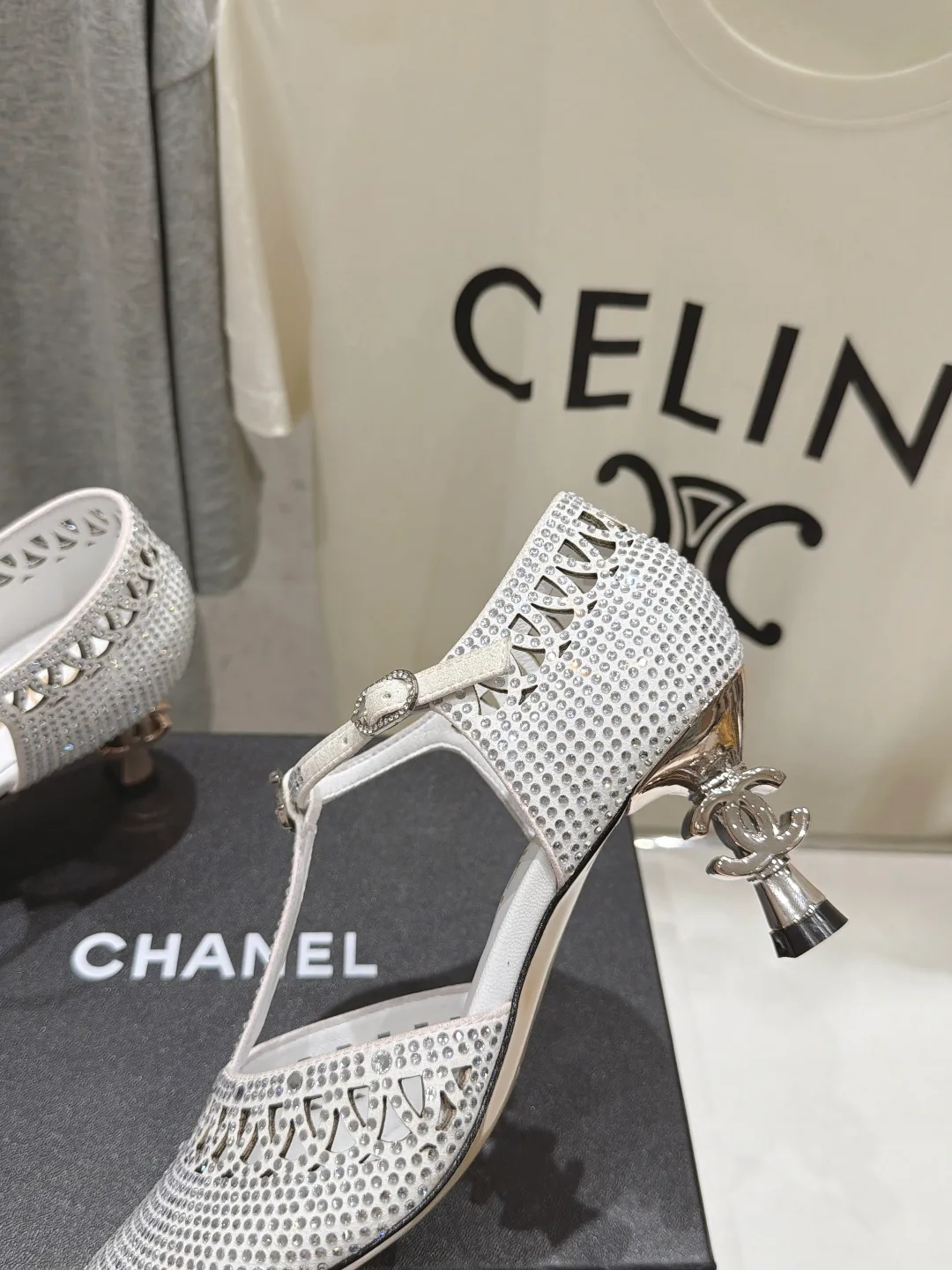 Women's Open-Toe Sandals CHANEL 17637864