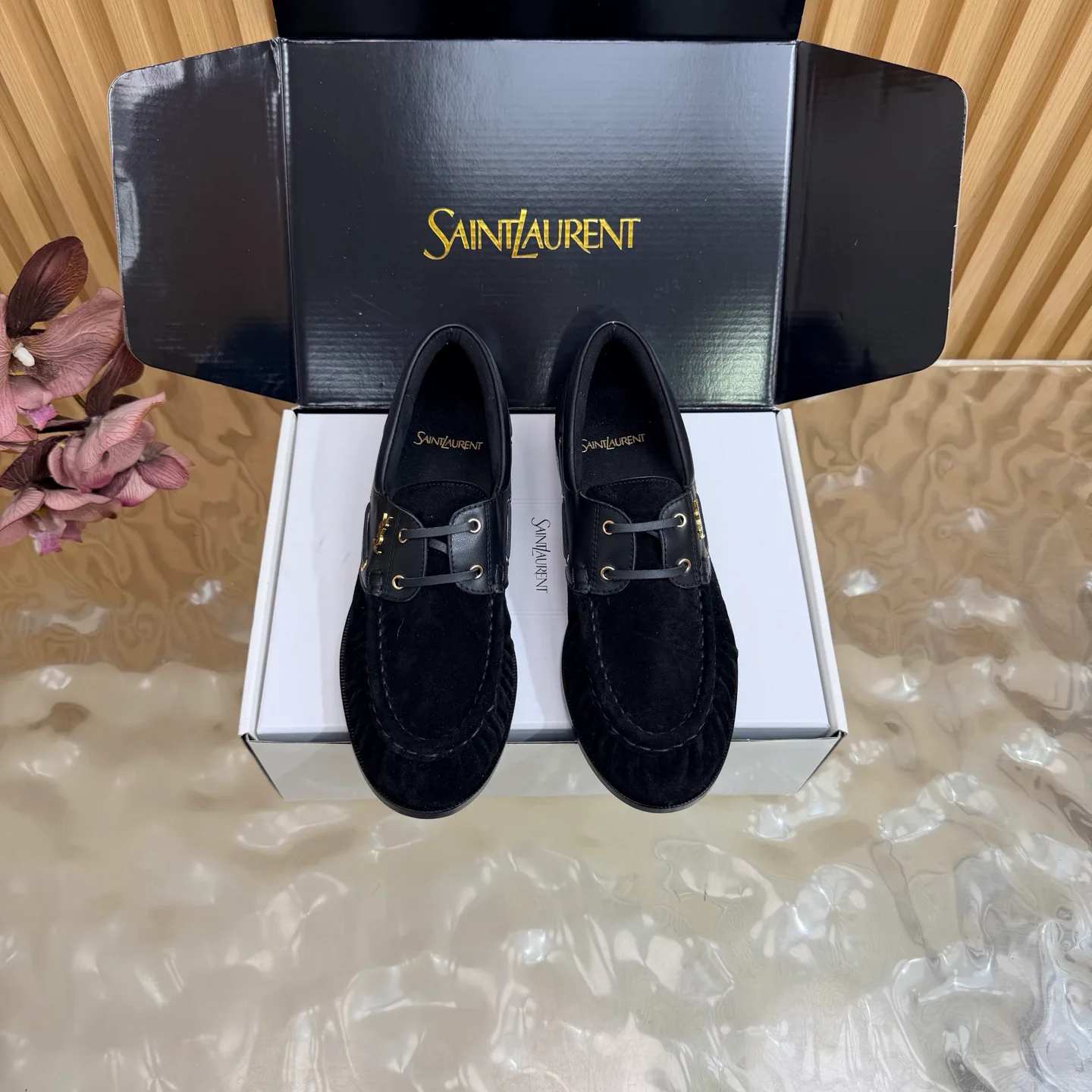 Women's Loafers And Moccasins SAINT LAURENT 17816803