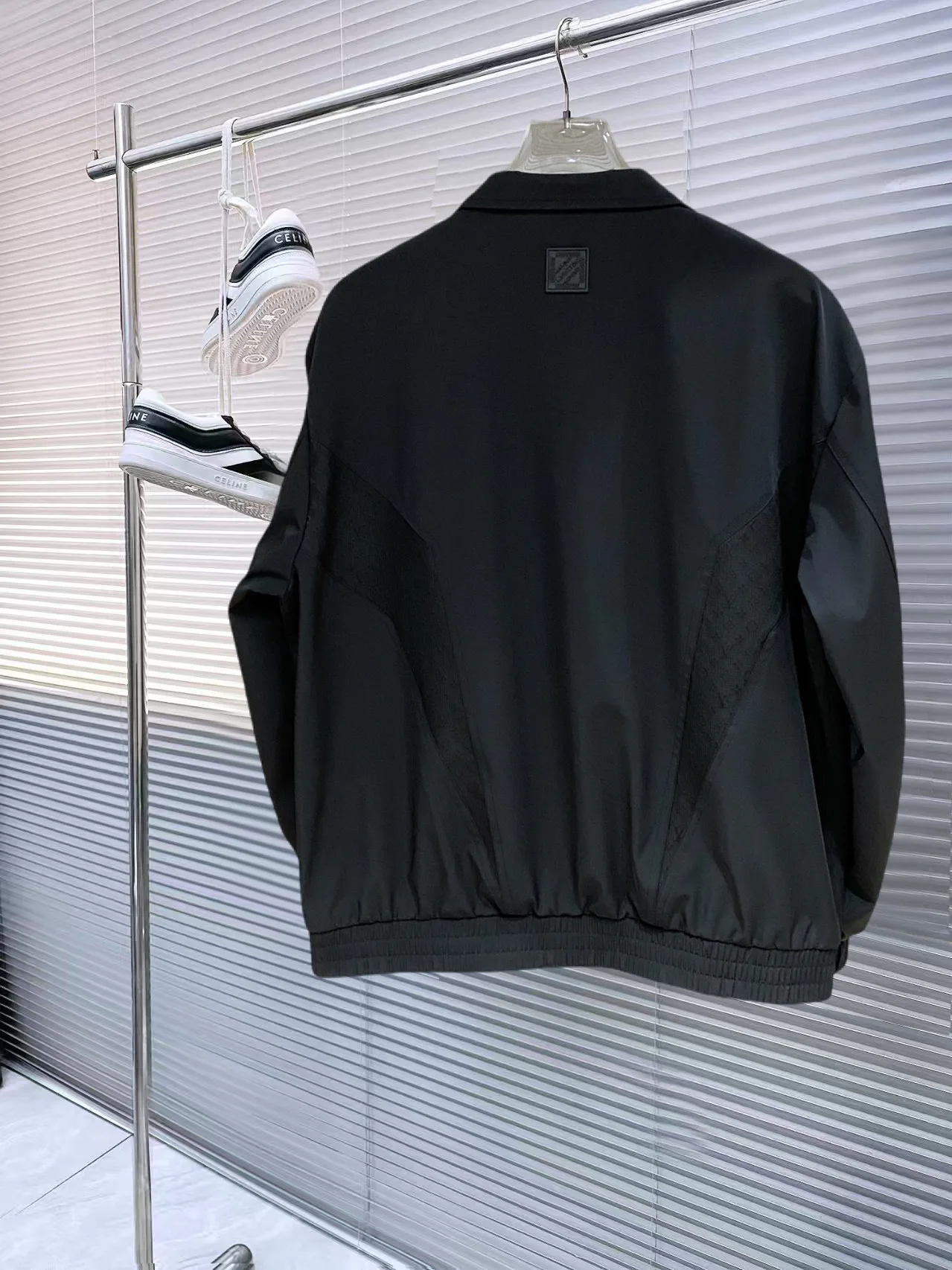 Men's Jackets And Down Jackets LOUIS VUITTON 17966741