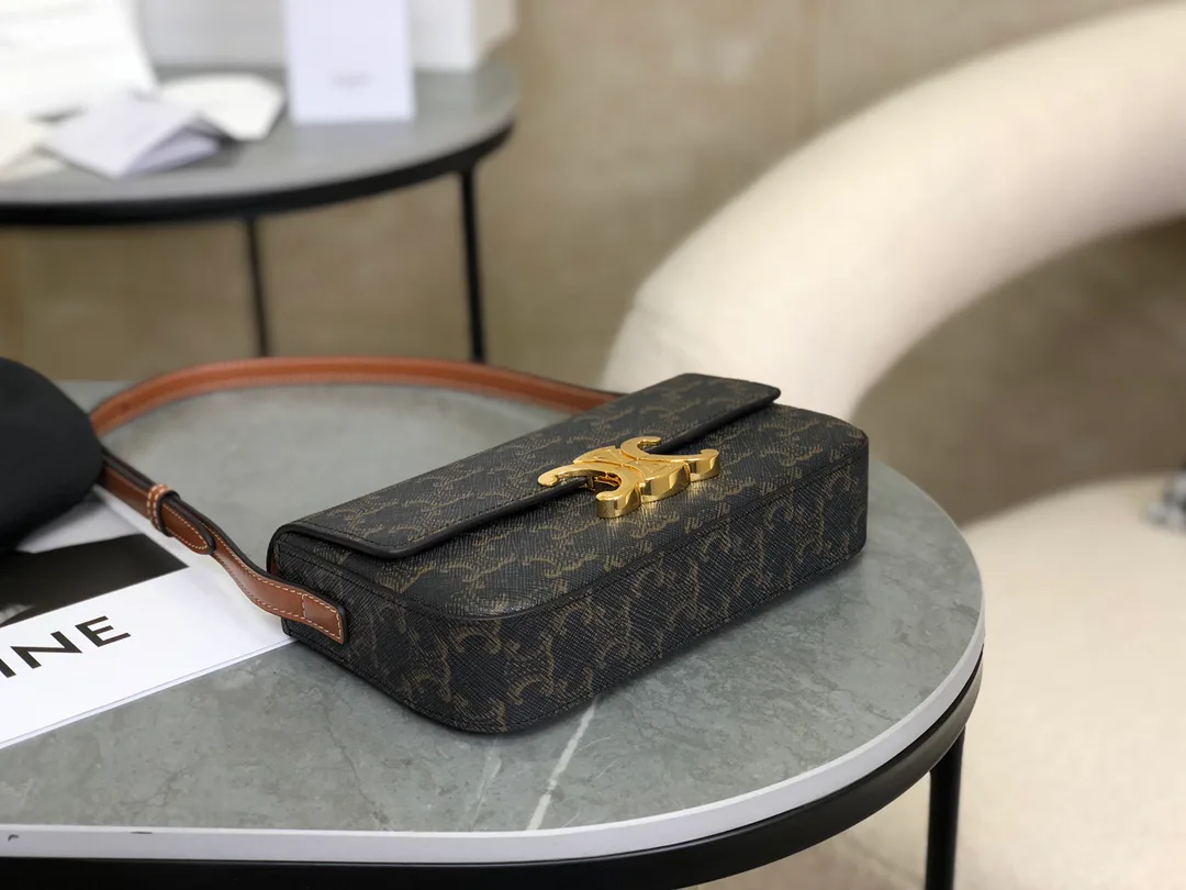 Women's Classic Handbags CELINE 18210840
