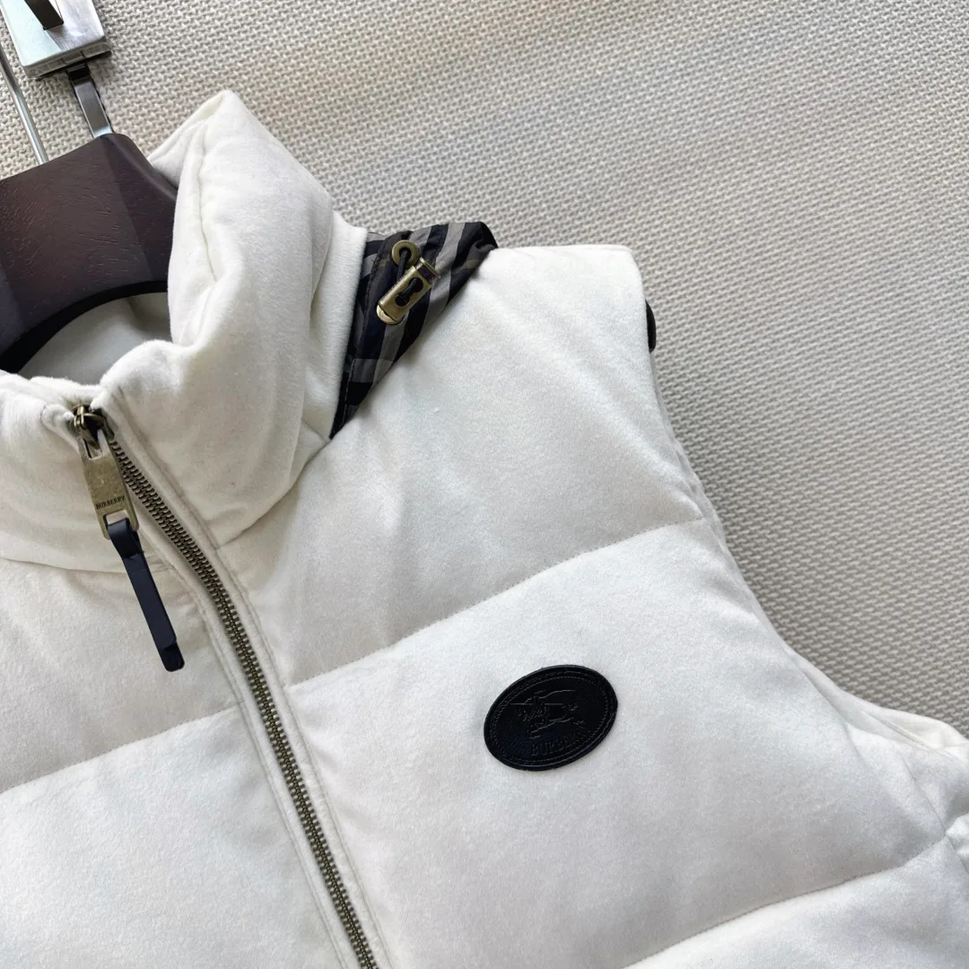 Women's Vests BURBERRY 18023673