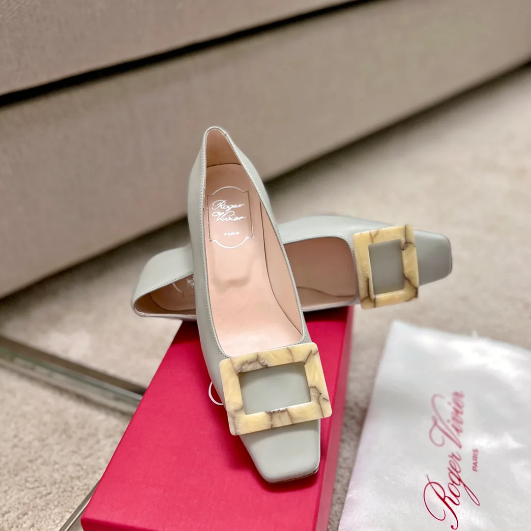 Women's Heels ROGER VIVIER 17550736