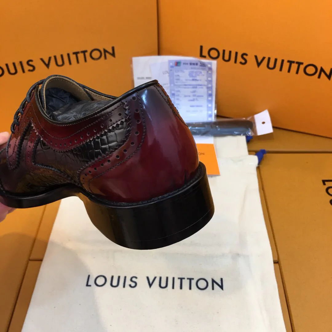 Men's Loafers And Dress Shoes LOUIS VUITTON 17955350