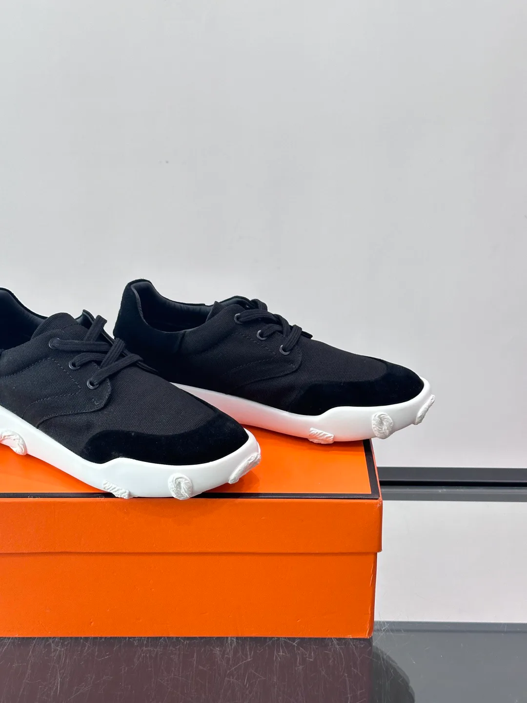 Men's Sneakers HERMES 17498058