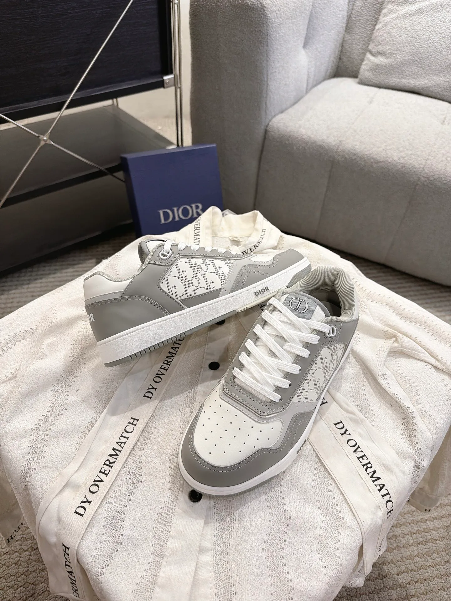 Women's Sneakers CHRISTIAN DIOR 18233140