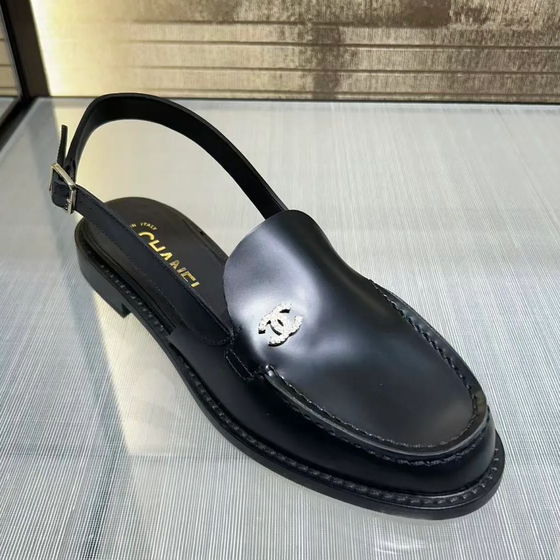 Women's Loafers And Moccasins CHANEL 18450791