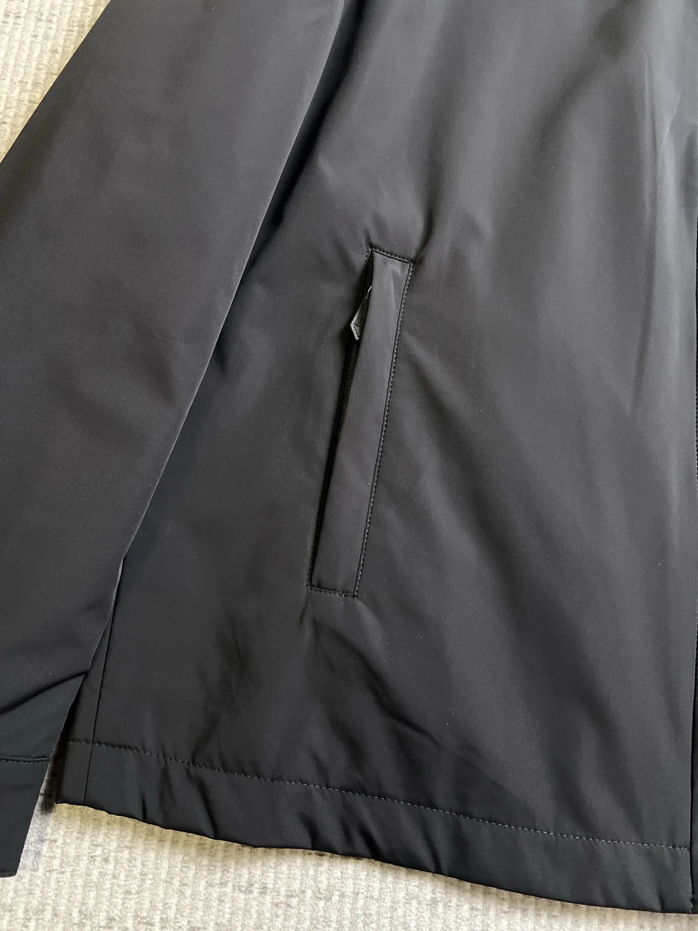 Men's Jackets And Down Jackets BURBERRY 18098401