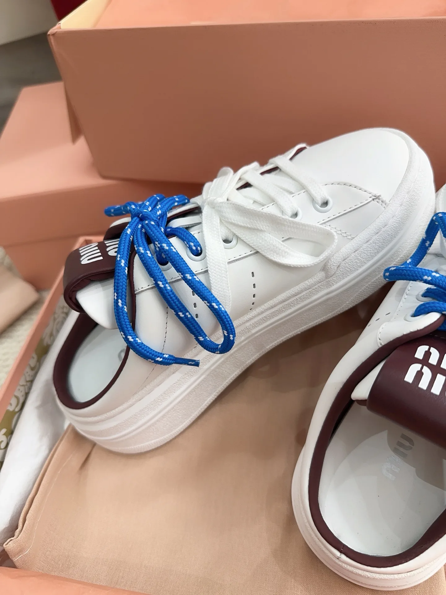 Women's Sneakers MIU MIU 18092113