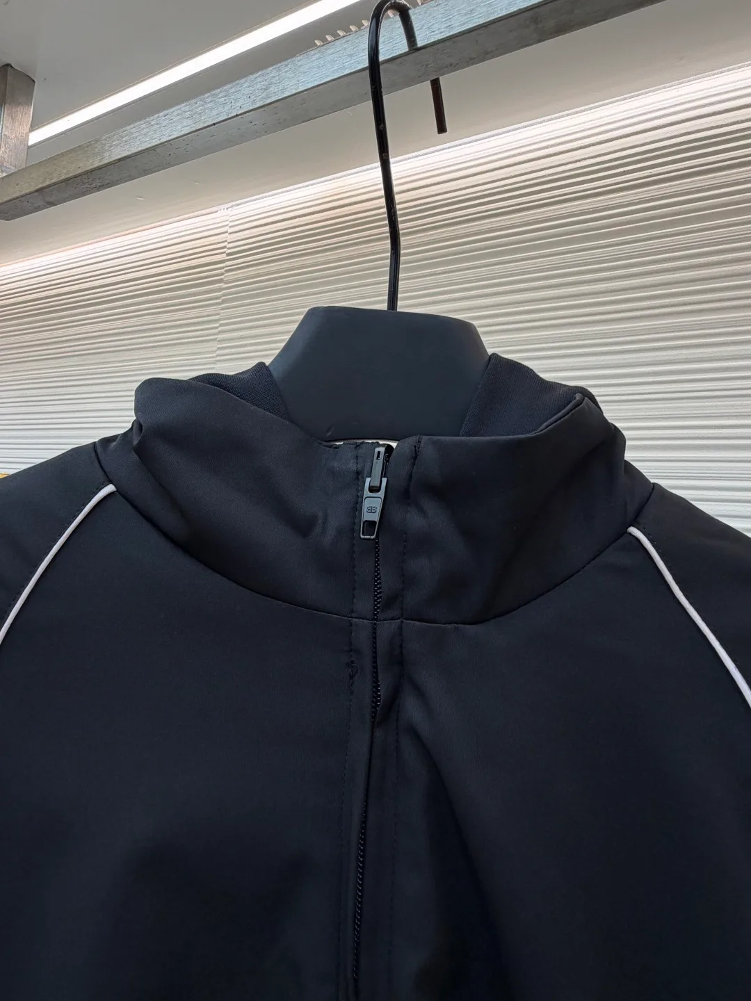 Men's Sweatshirts And Hoodies BALENCIAGA 18513781