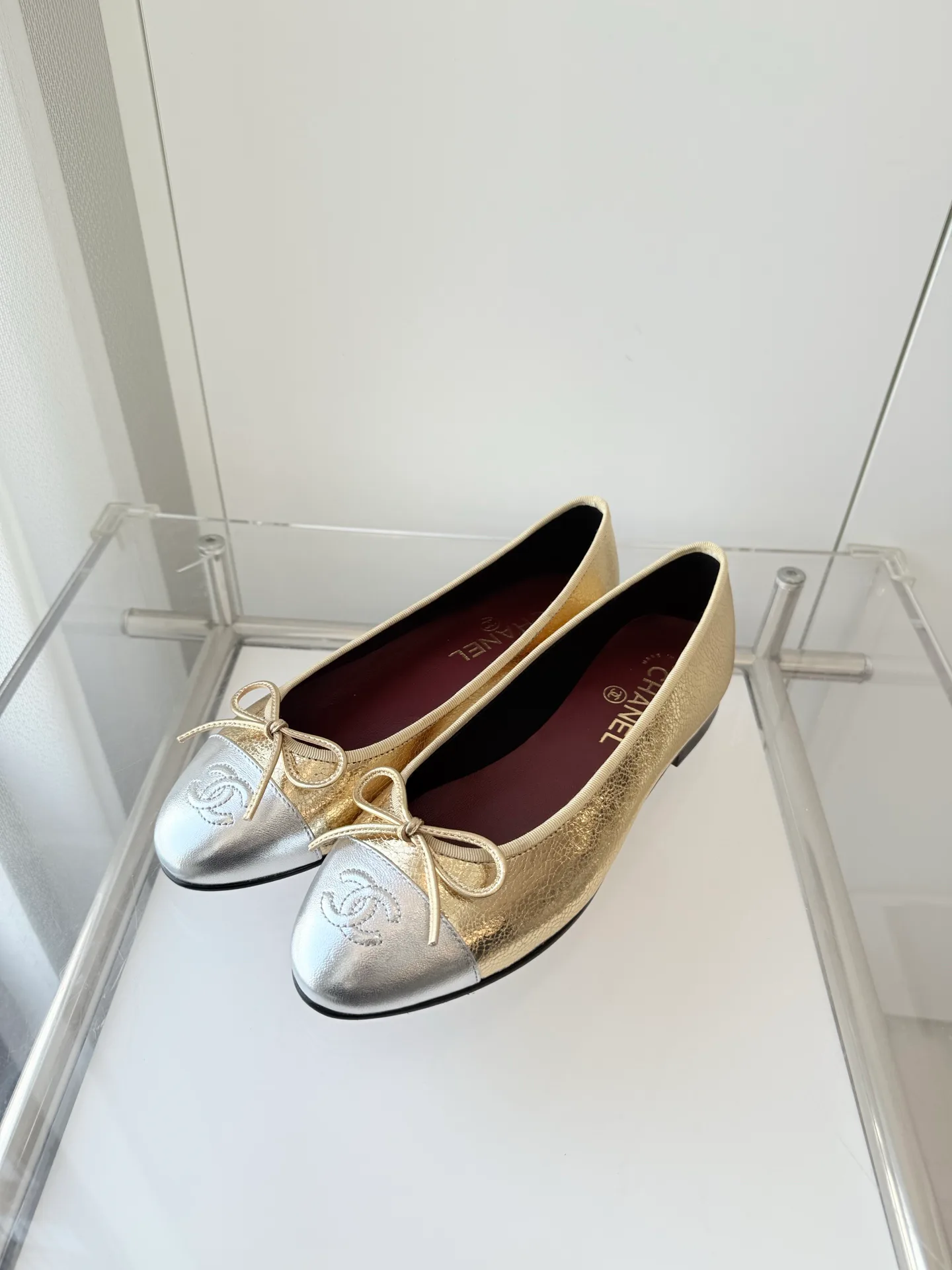 Women's Ballet Flats CHANEL 18120821