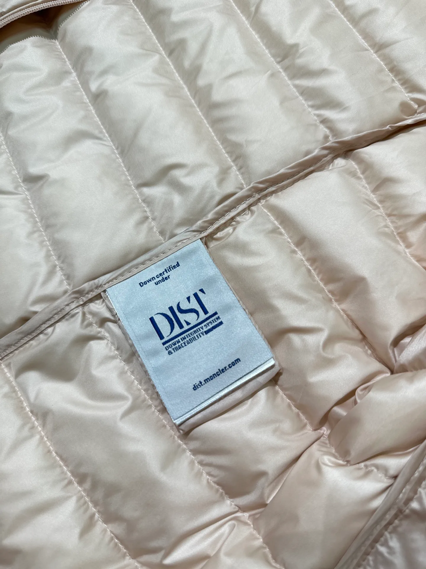 Men's Jackets And Down Jackets MONCLER 18029379