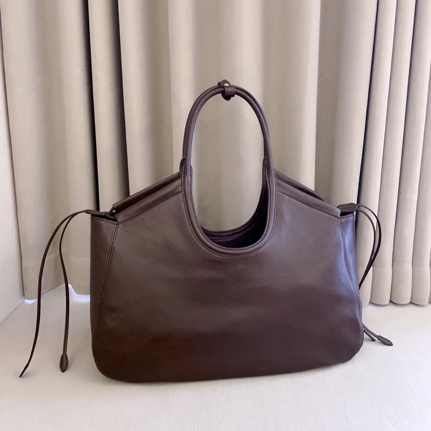 Women's Classic Handbags MIU MIU 18248082
