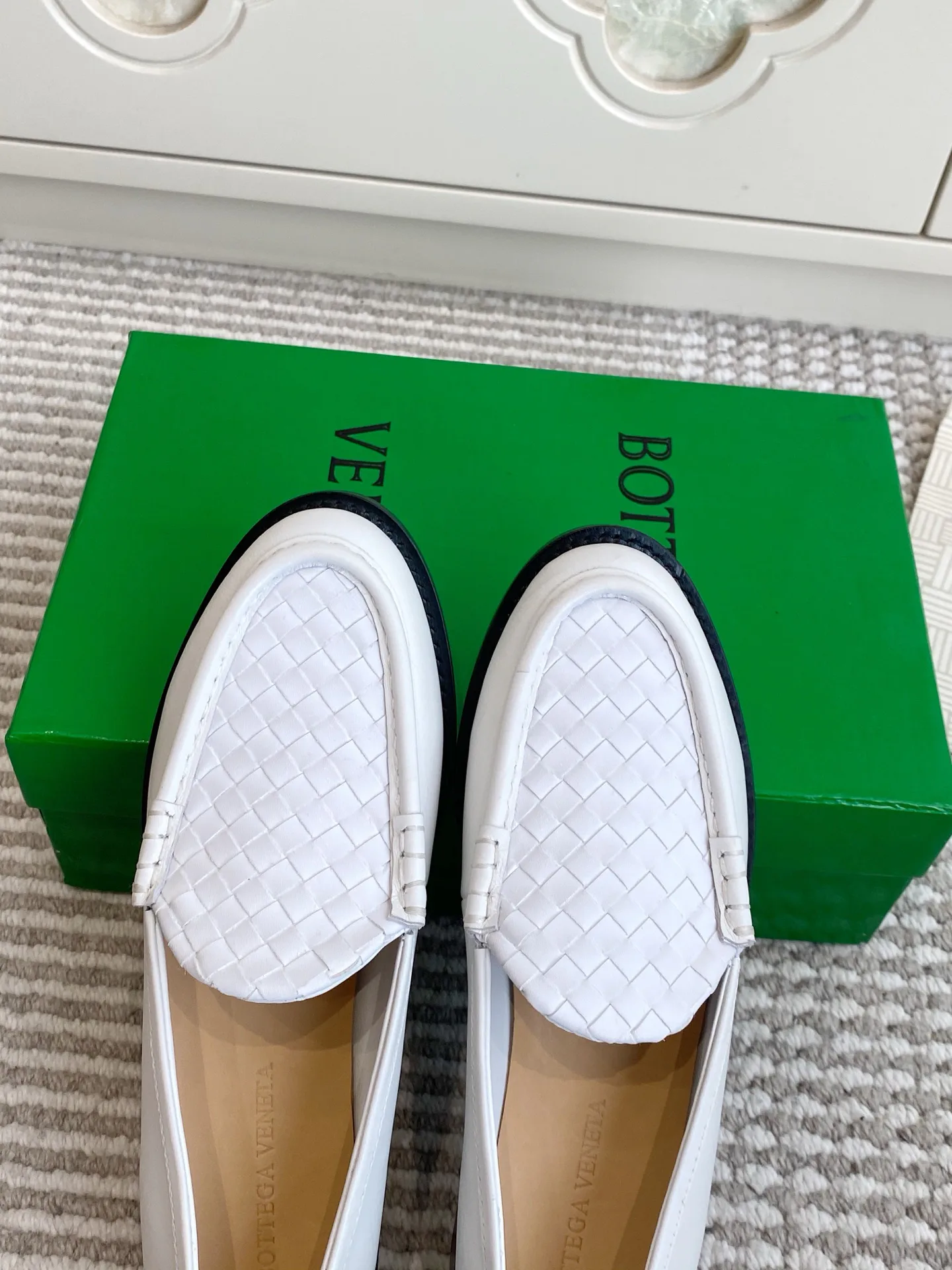 Women's Loafers And Moccasins BOTTEGA VENETA 18135148