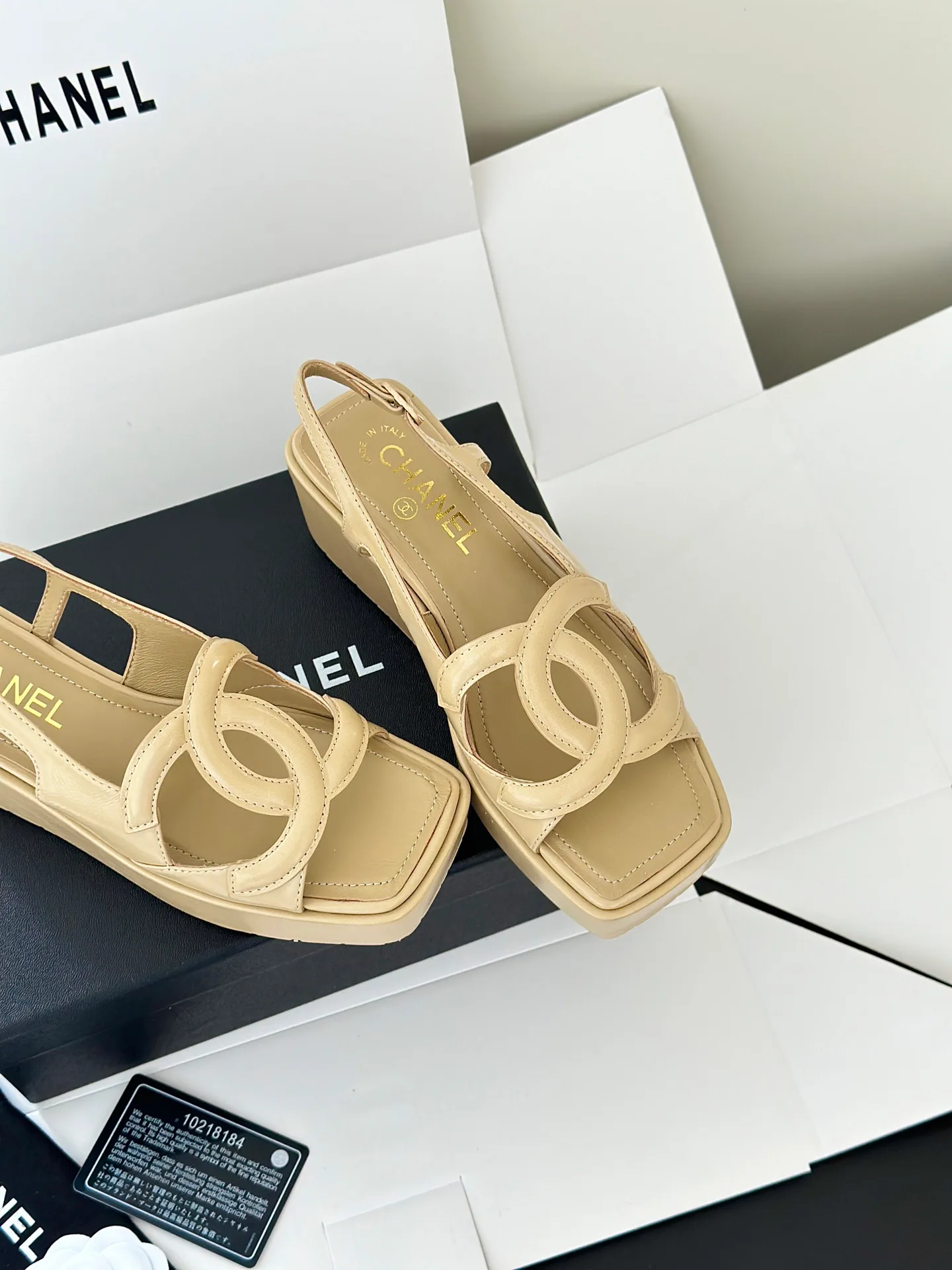 Women's Open-Toe Sandals CHANEL 18143039
